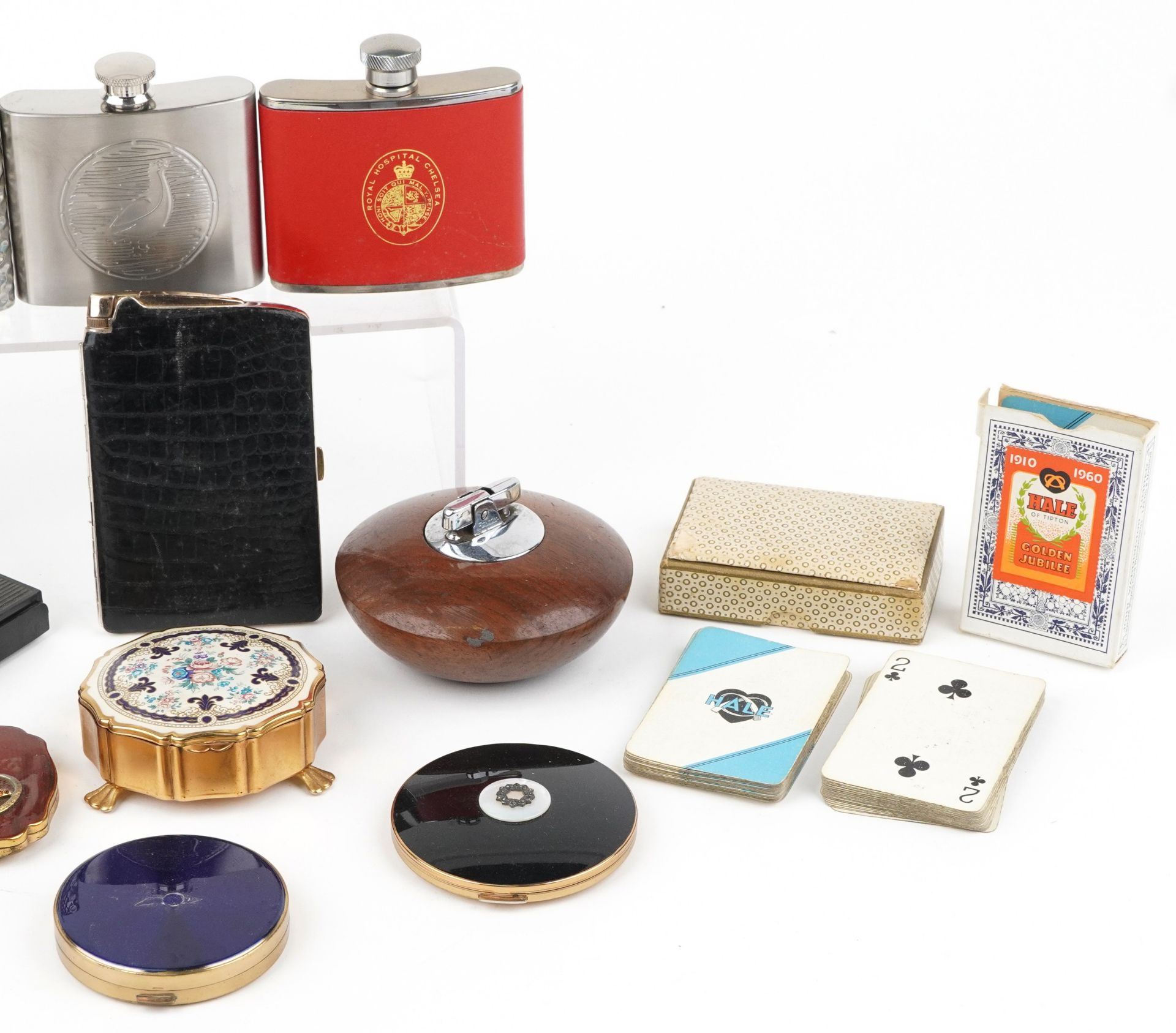 Sundry items including a marine table lighter, hip flasks, compact and vintage playing cards, the - Bild 3 aus 3