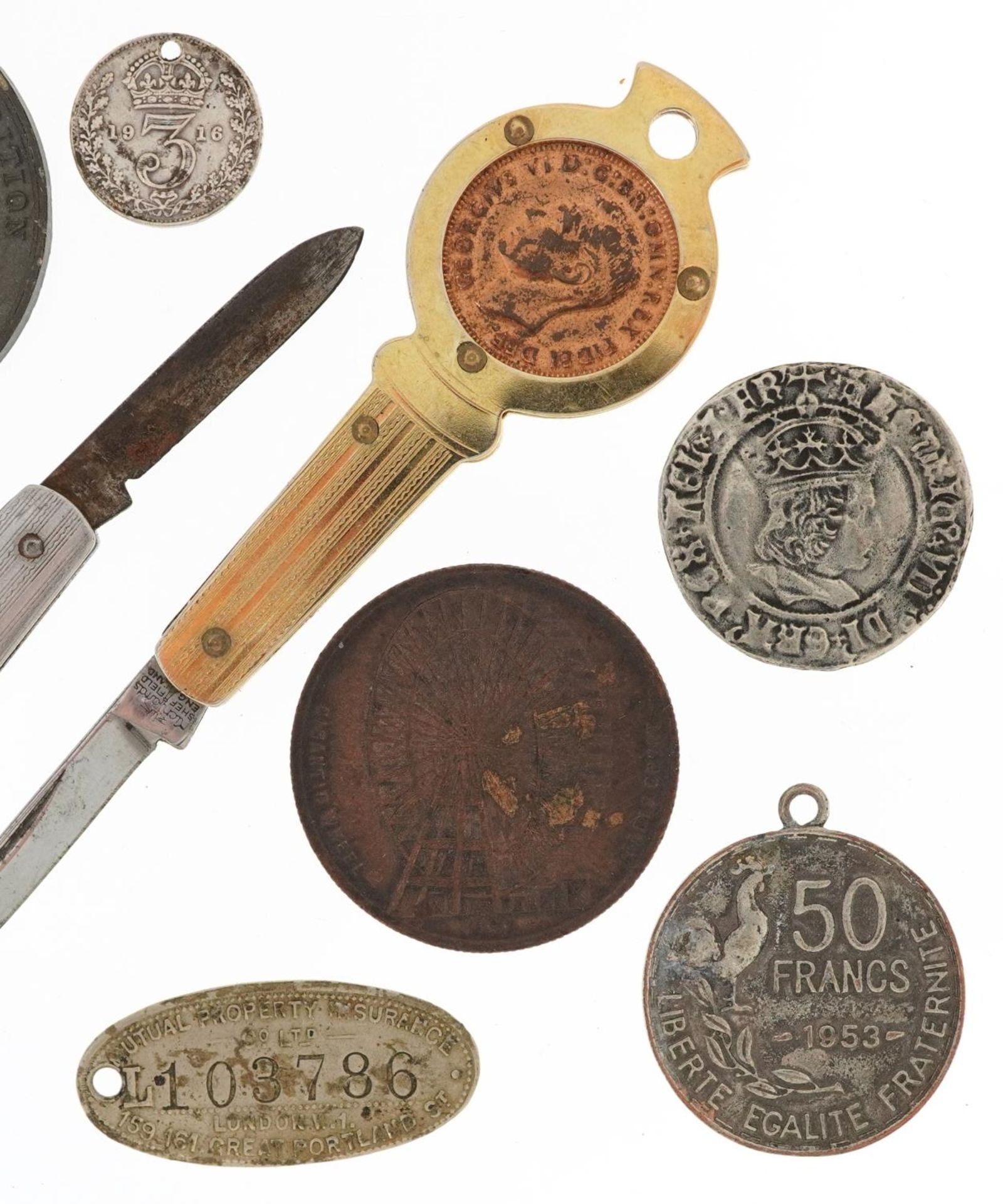 Coins and medallions including two Penny-Farthing folding pocket knives and an Earls Court - Bild 3 aus 6