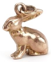 Unmarked gold charm in the form of a seated rabbit, tests as 9ct gold, 1.4cm high, 4.0g