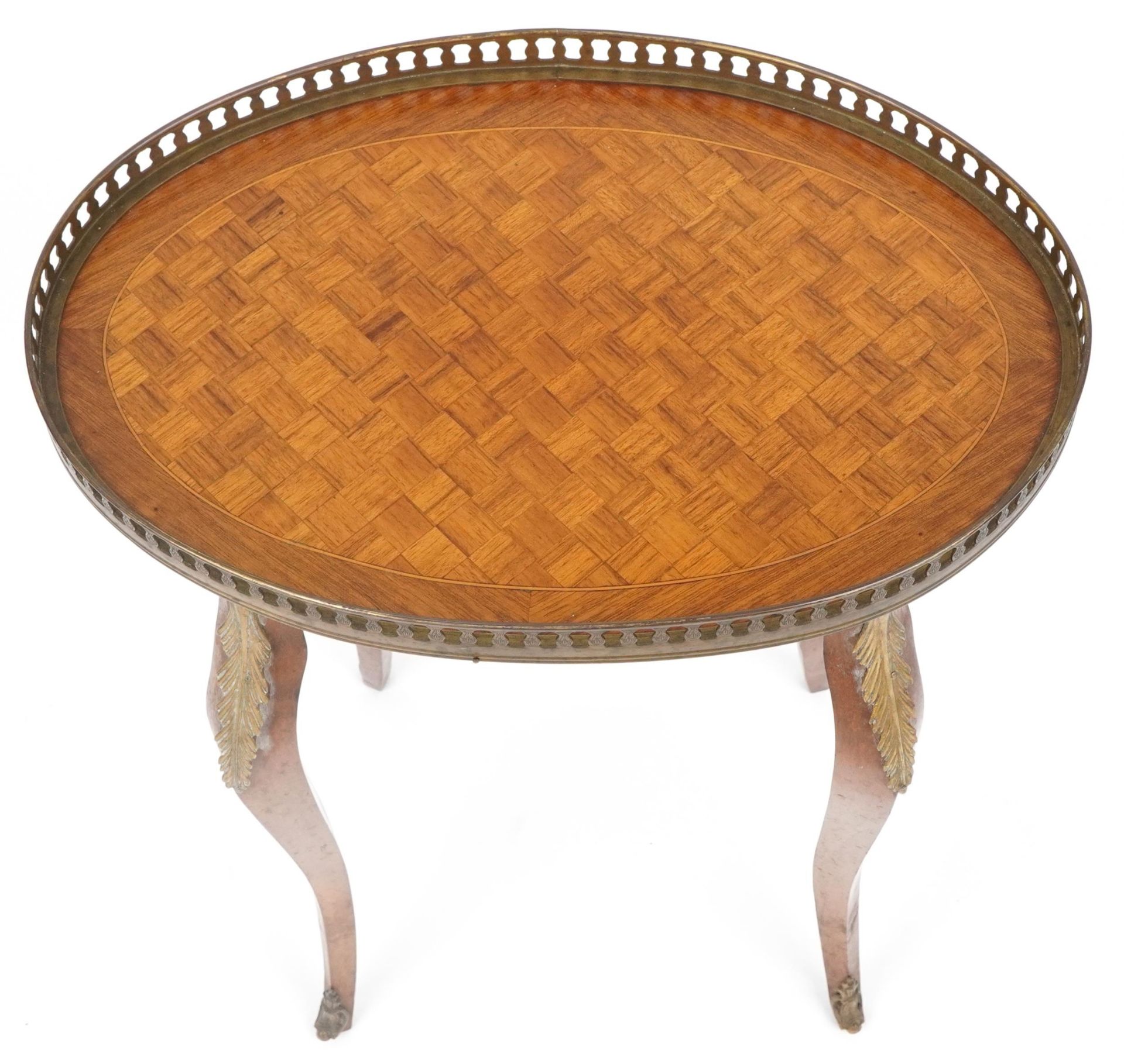 French inlaid kingwood side table with oval top having an engraved brass gallery, 59.5cm x 46cm W - Image 3 of 5