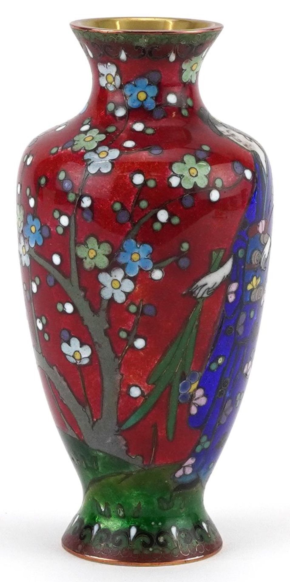 Japanese cloisonne vase enamelled with a Geisha in a landscape with flowers, 13.5cm high - Image 4 of 6