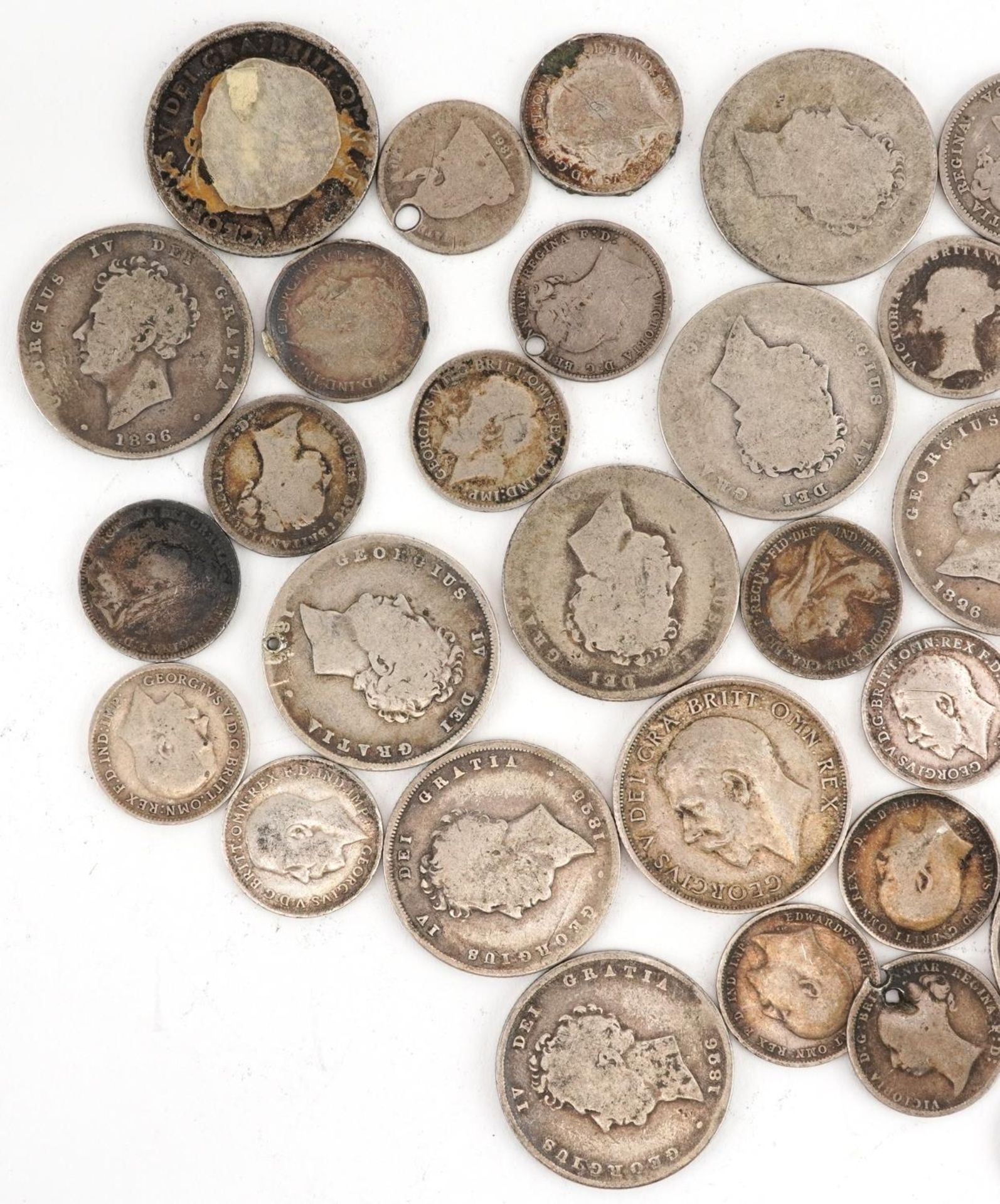 British pre decimal, pre 1947 coinage including half crown and shillings, 120g - Image 5 of 6