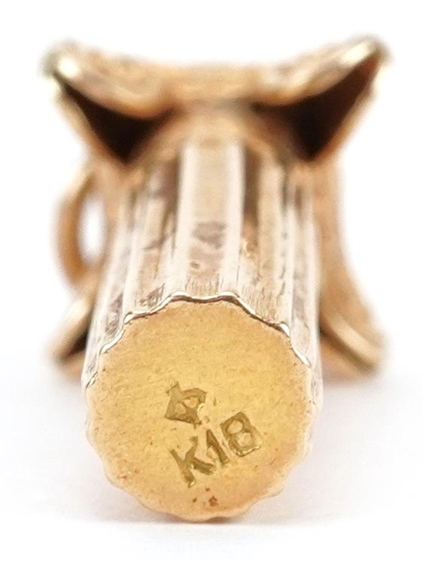 18ct gold charm in the form of a Corinthian column, 2.3cm high, 1.6g - Image 3 of 3
