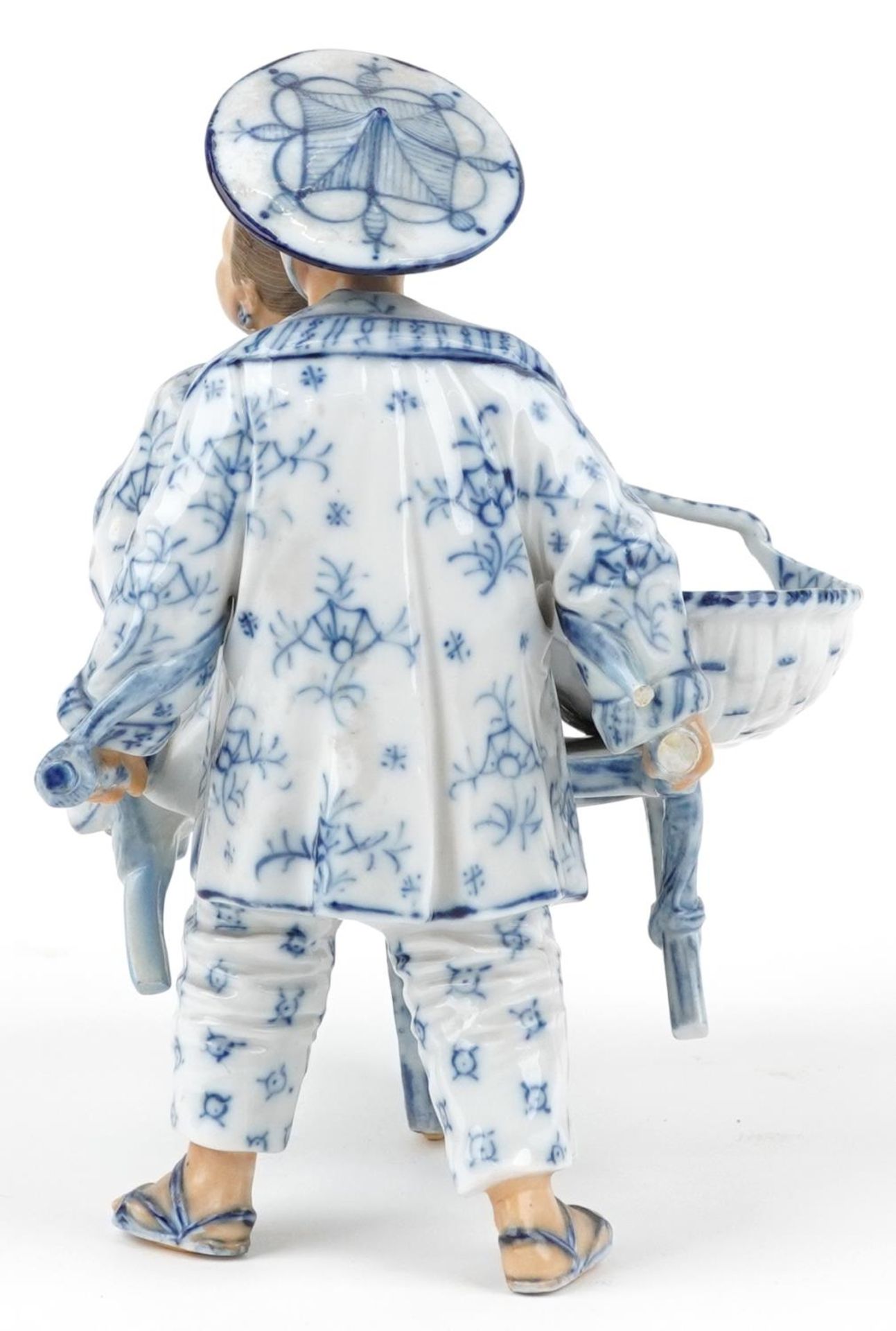 19th century European porcelain sweetmeat dish in the form of a Chinaman with rickshaw - Image 4 of 7