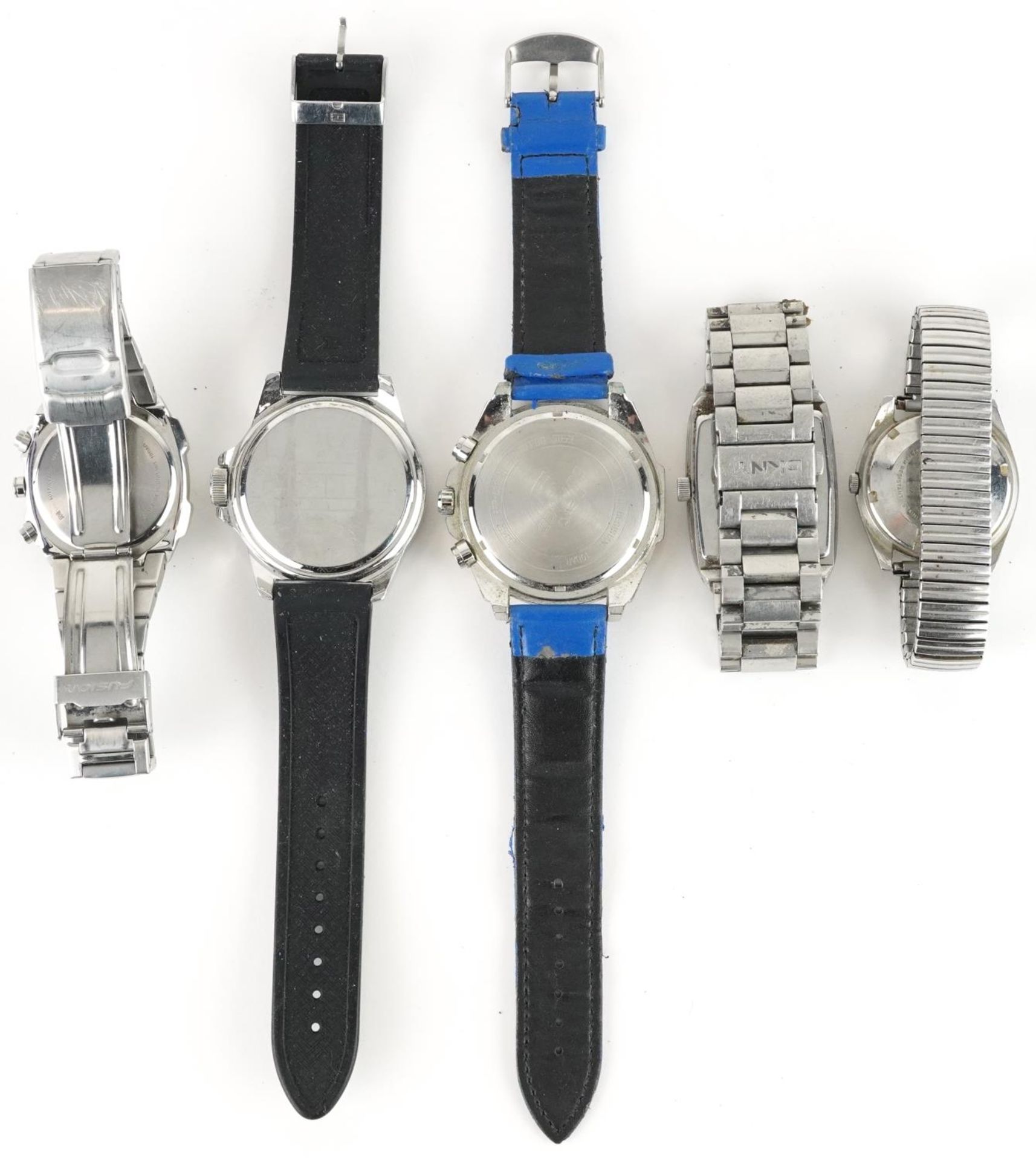 Five vintage and later gentlemen's wristwatches comprising Seiko, Lorus, Casio Edifice, Tommy - Image 3 of 3