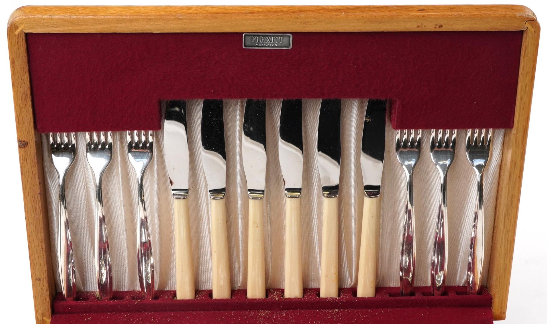 Flexfit six place canteen of stainless steel cutlery, the canteen 38cm wide - Image 2 of 8