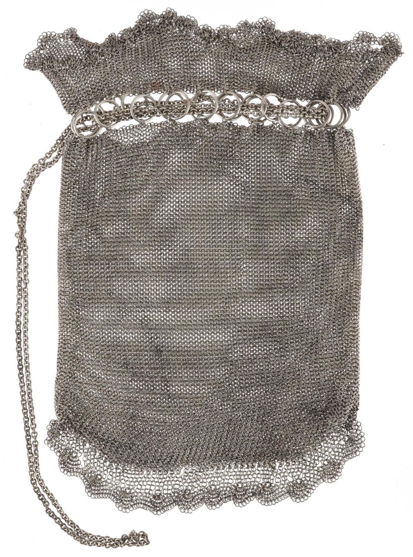 Victorian unmarked silver chainmail purse, 16cm in length, 129.5g - Bild 2 aus 3