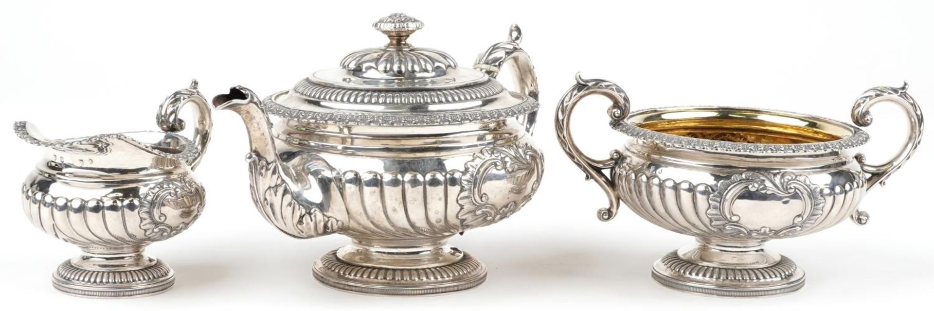 Alexander Edmonstoun III, George IV Scottish silver demi fluted three piece tea service embossed