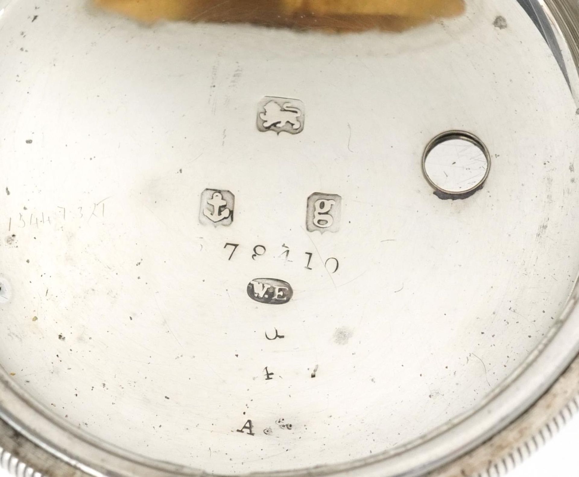 Edwardian gentlemen's silver open face key wind pocket watch having ornate silvered and subsidiary - Bild 4 aus 4
