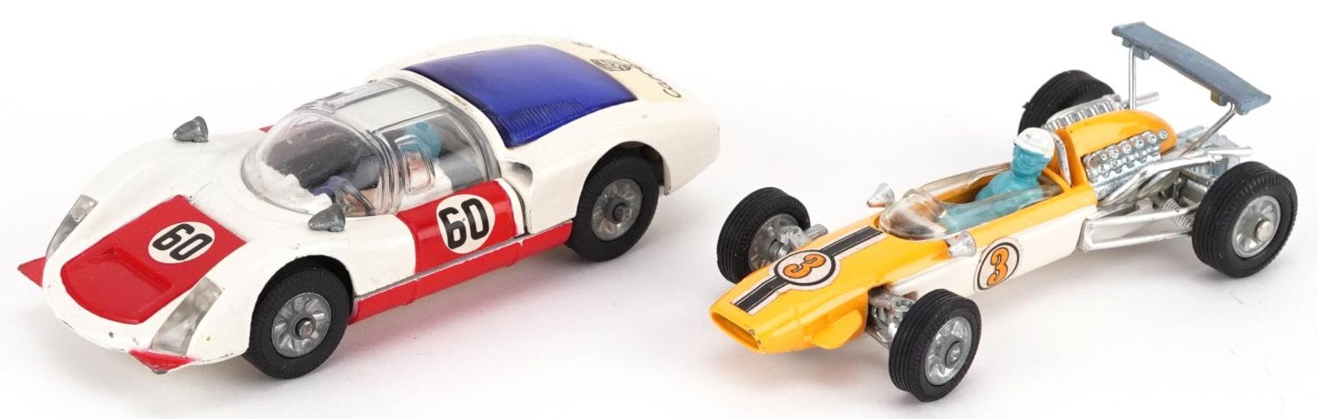 Two vintage Corgi Toys diecast racing vehicles with boxes comprising Porsche Carrera 6 330 and - Bild 2 aus 5