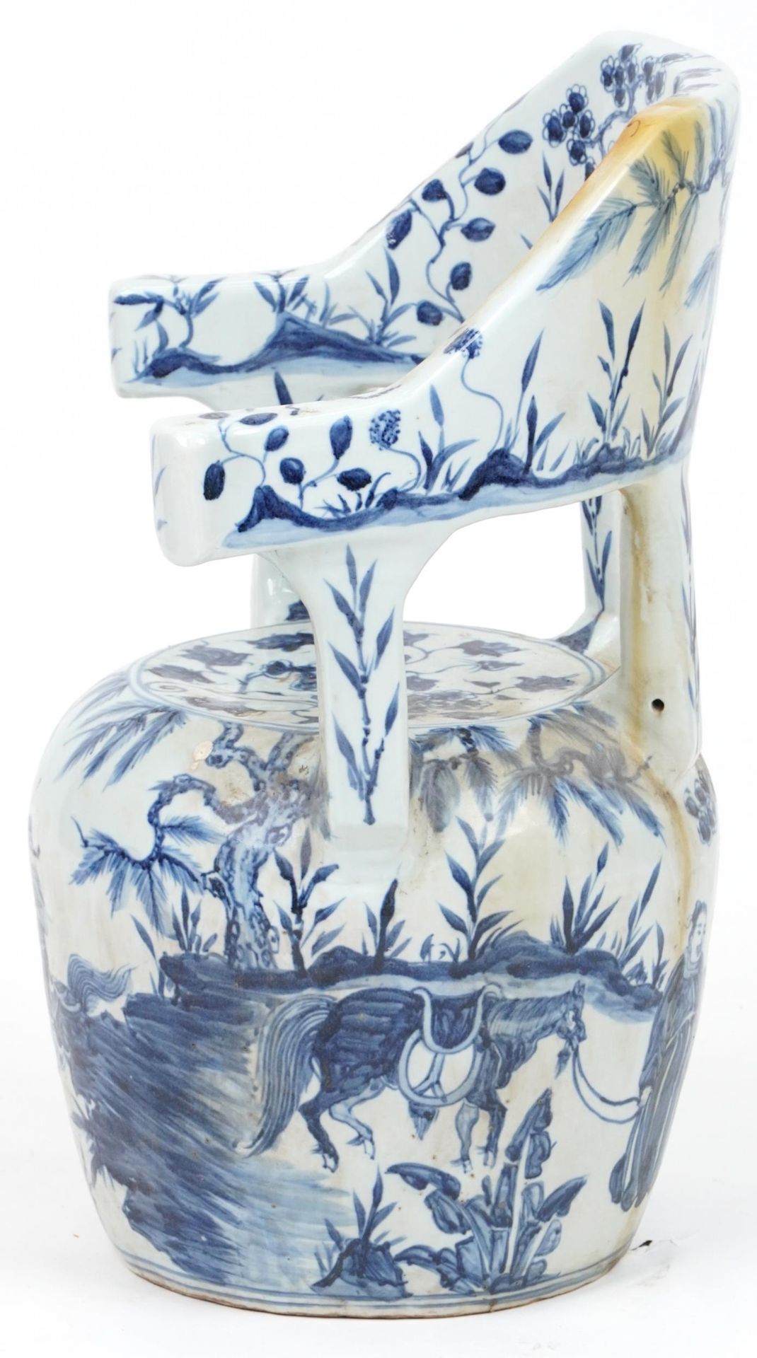 Chinese blue and white porcelain garden seat hand painted with flowers, 65cm high - Image 4 of 7