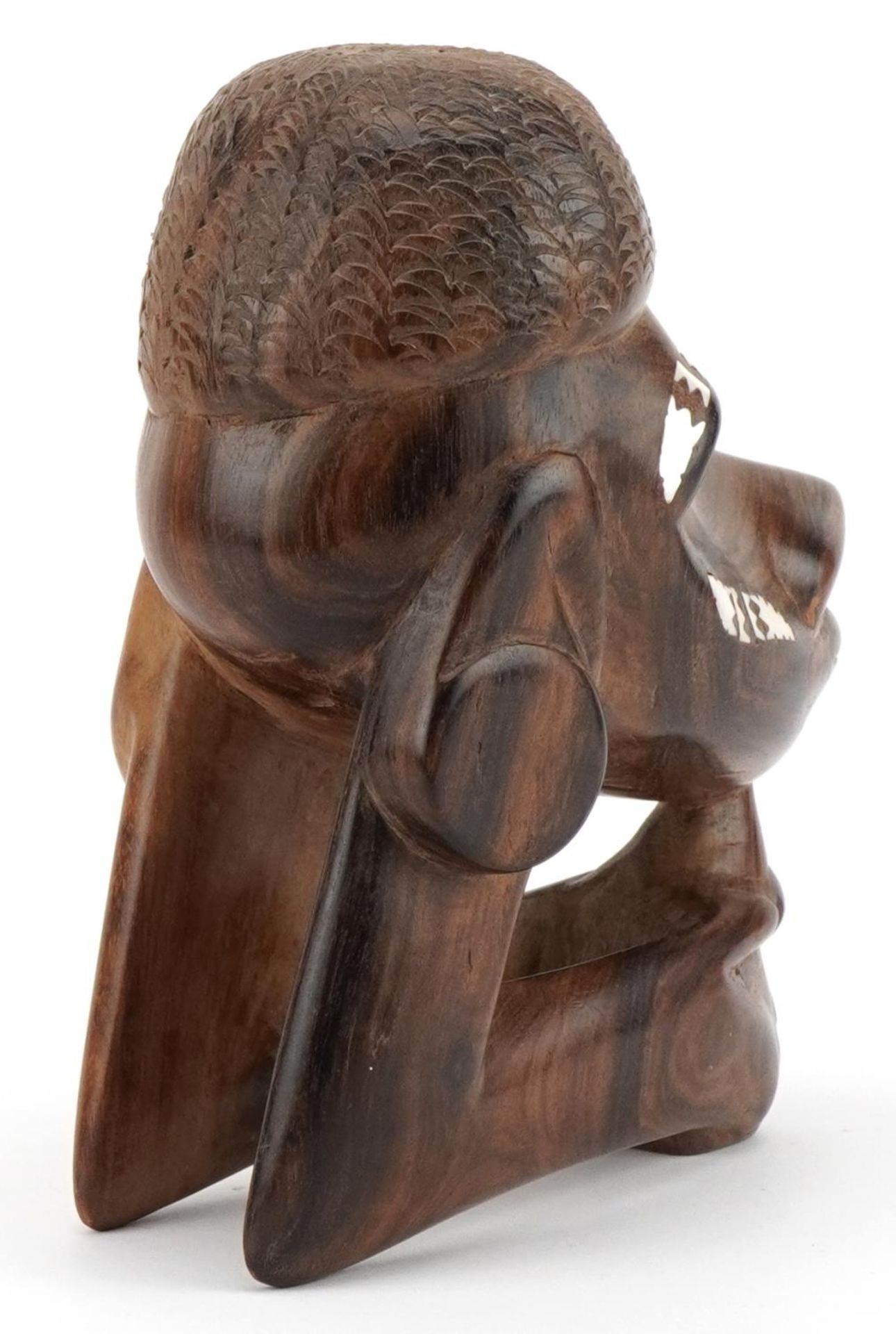 Solomon Islands Tribal interest carved hardwood Nguzu Nguzu canoe prow ornament with mother of pearl - Bild 3 aus 4