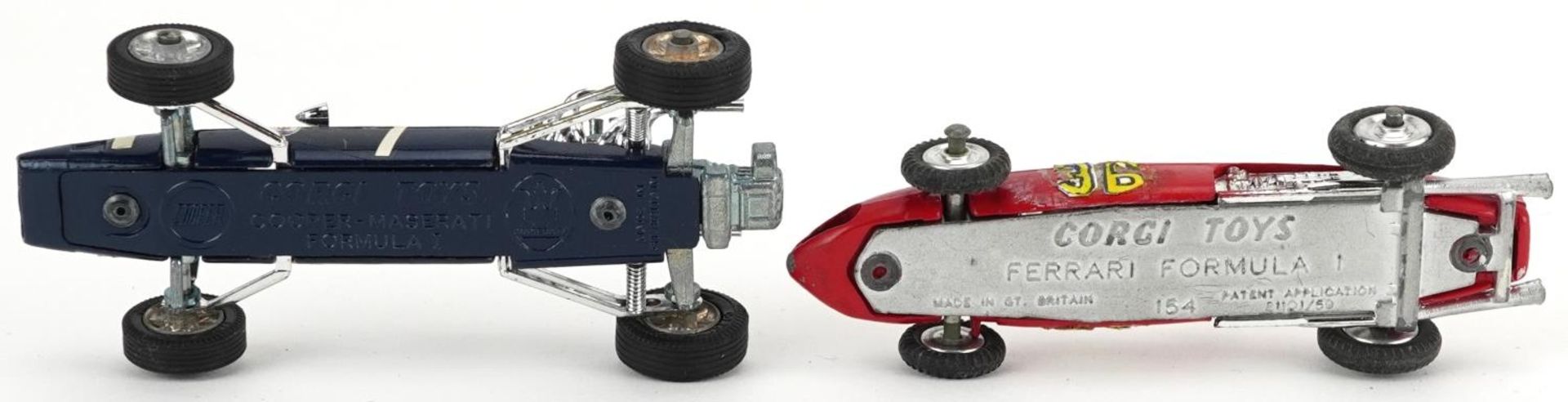 Two vintage Corgi Toys diecast racing vehicles with boxes comprising Ferrari Formula I Grand Prix - Bild 4 aus 4