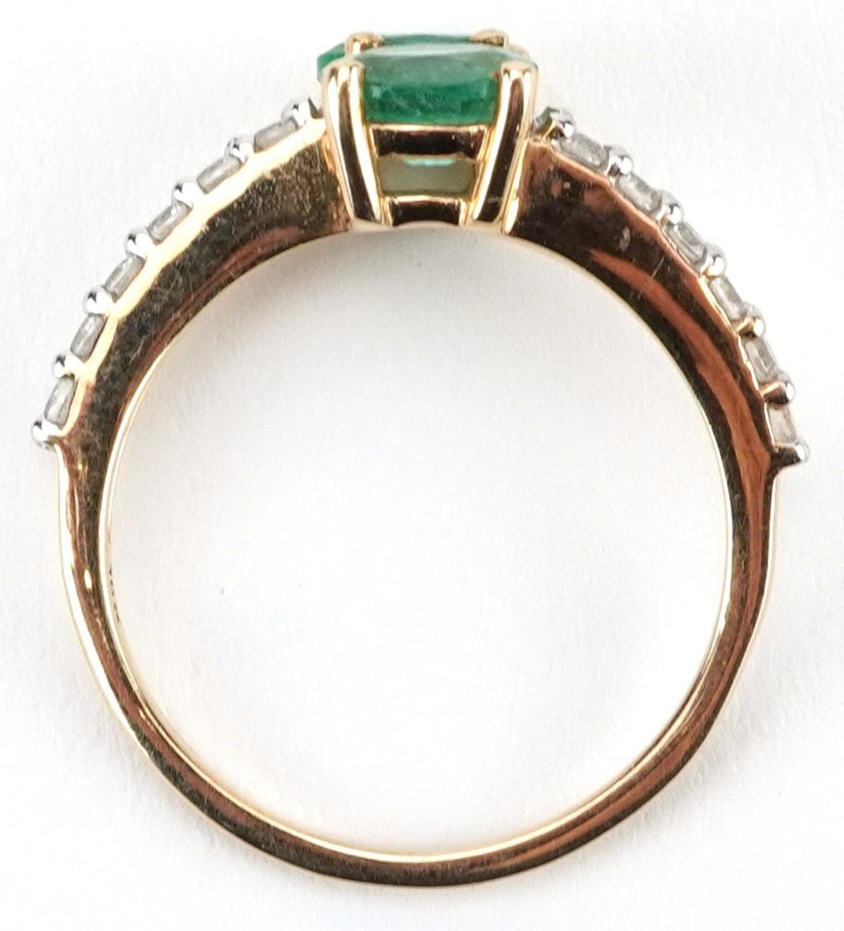 10ct gold emerald and white spinel crossover ring, size N/O, 2.2g - Image 3 of 6
