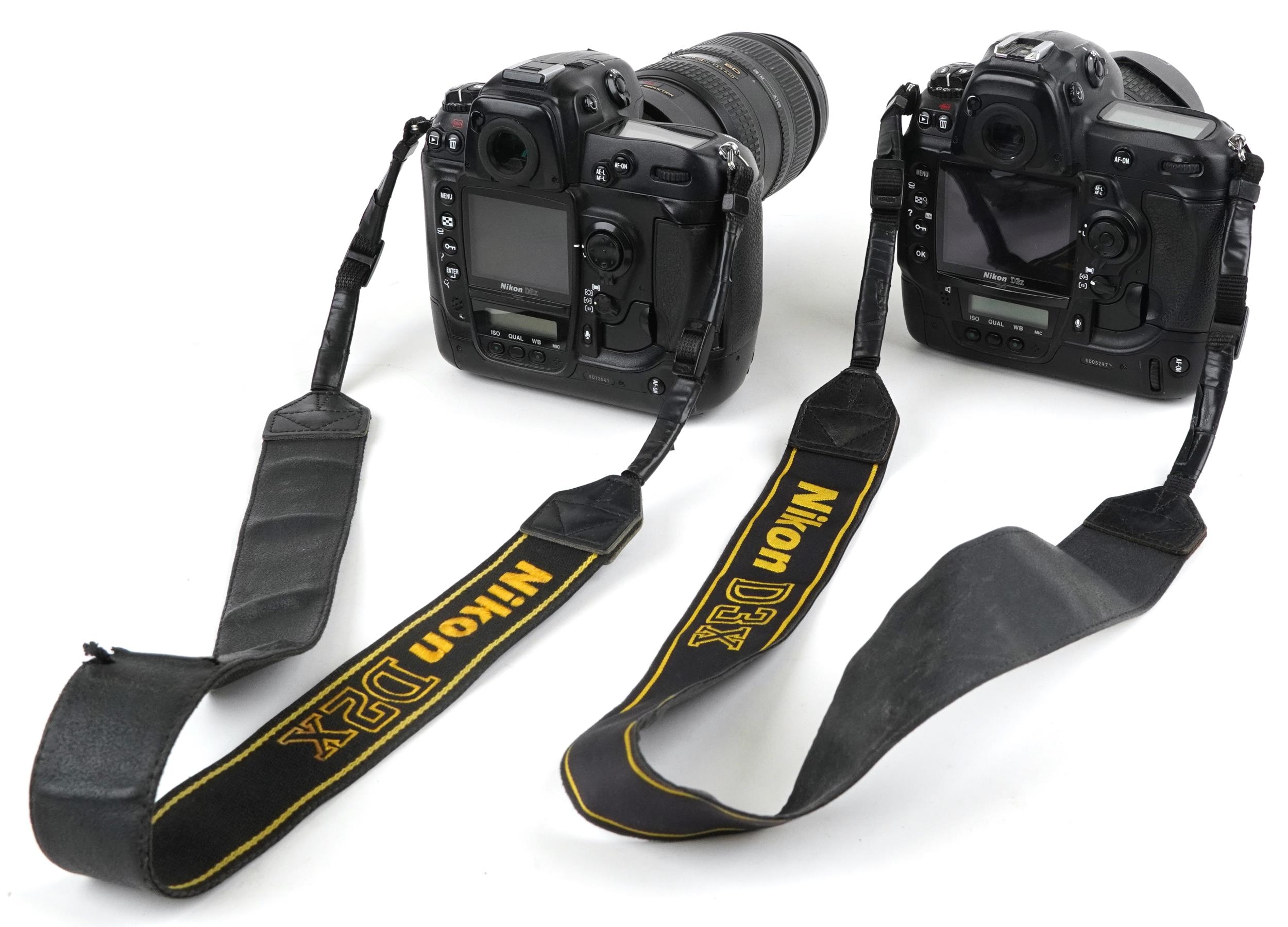 Two Nikon cameras with accessories comprising Nikon D3X with 80-105mm DX lens and Nikon D2X with - Image 5 of 5