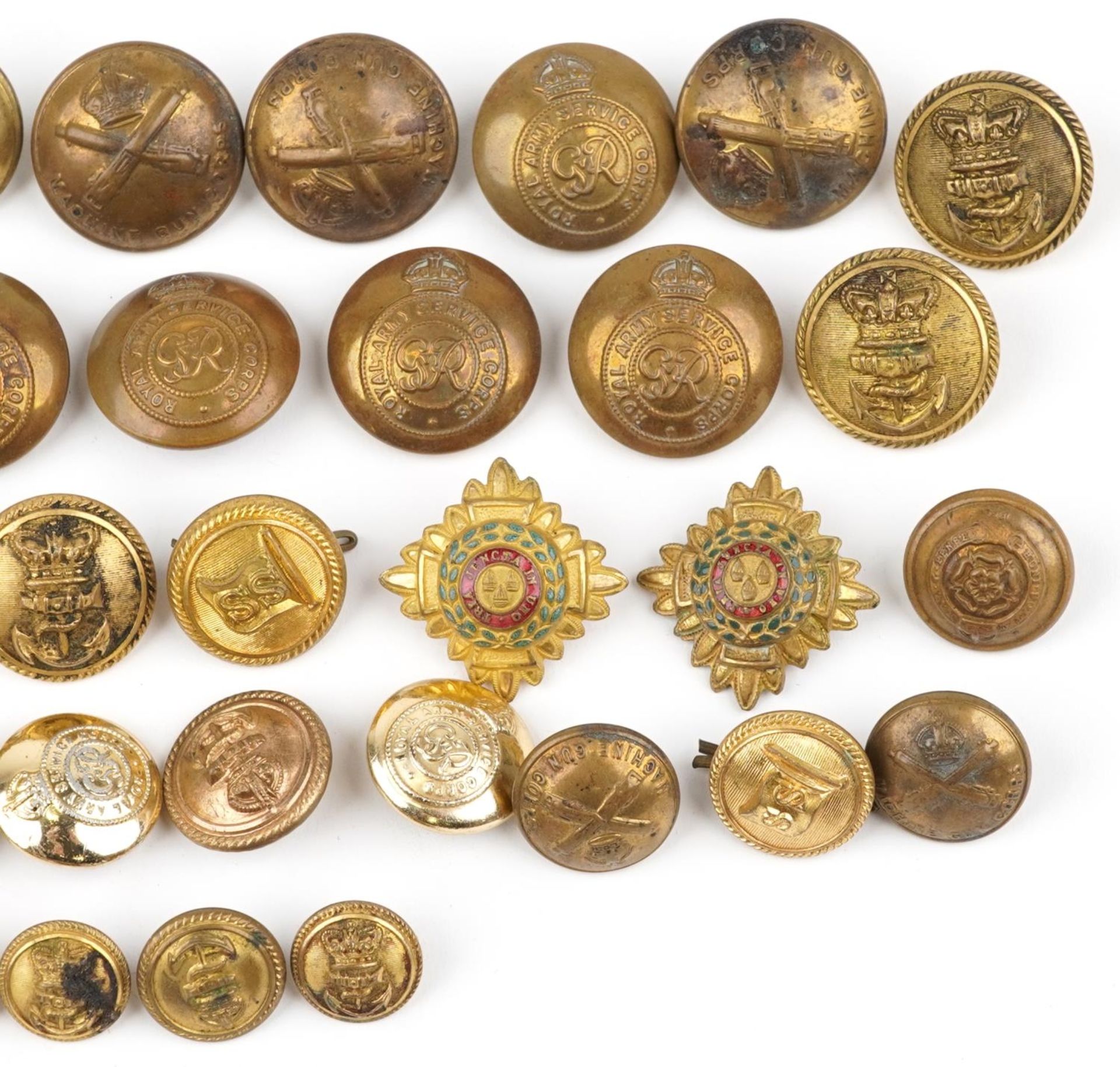 Collection of Victorian and later British and naval interest buttons including Royal Army Service - Image 3 of 6