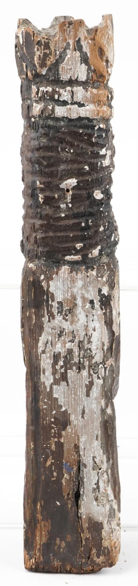 Antique painted wood corble carved with caryatid, 60cm high - Bild 2 aus 3