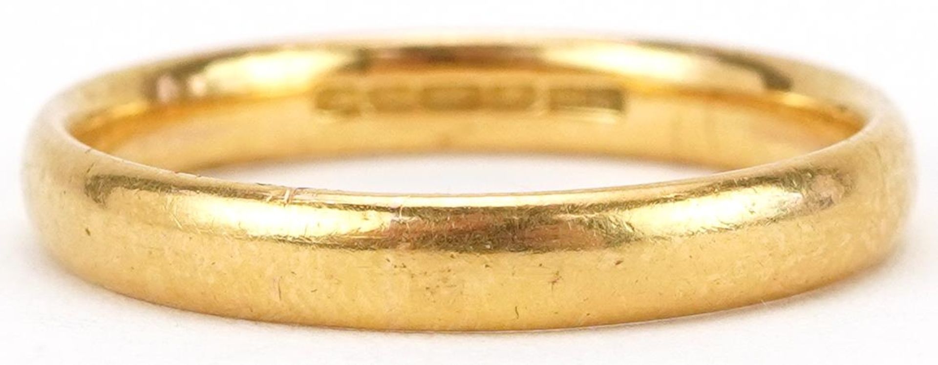 22ct gold wedding band, Birmingham 1939, size S, 4.5g - Image 2 of 4