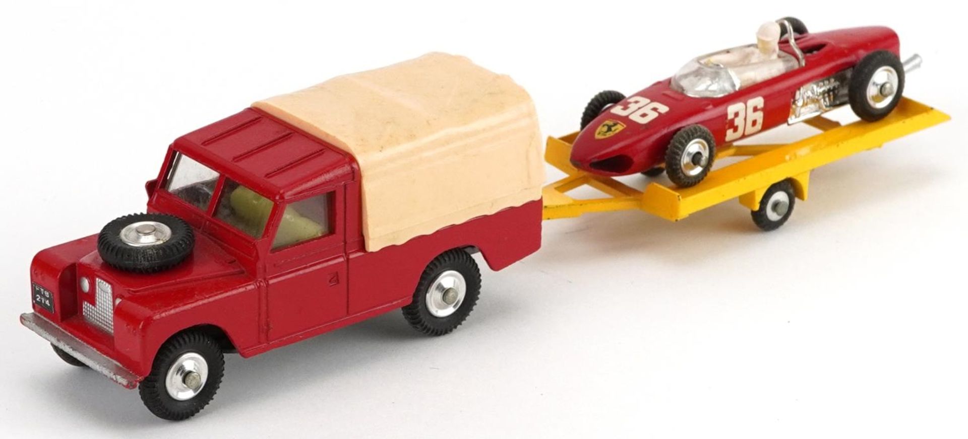 Vintage Corgi Toys diecast Land-Rover with Ferrari racing car on trailer gift set with box, no 17 - Image 2 of 4