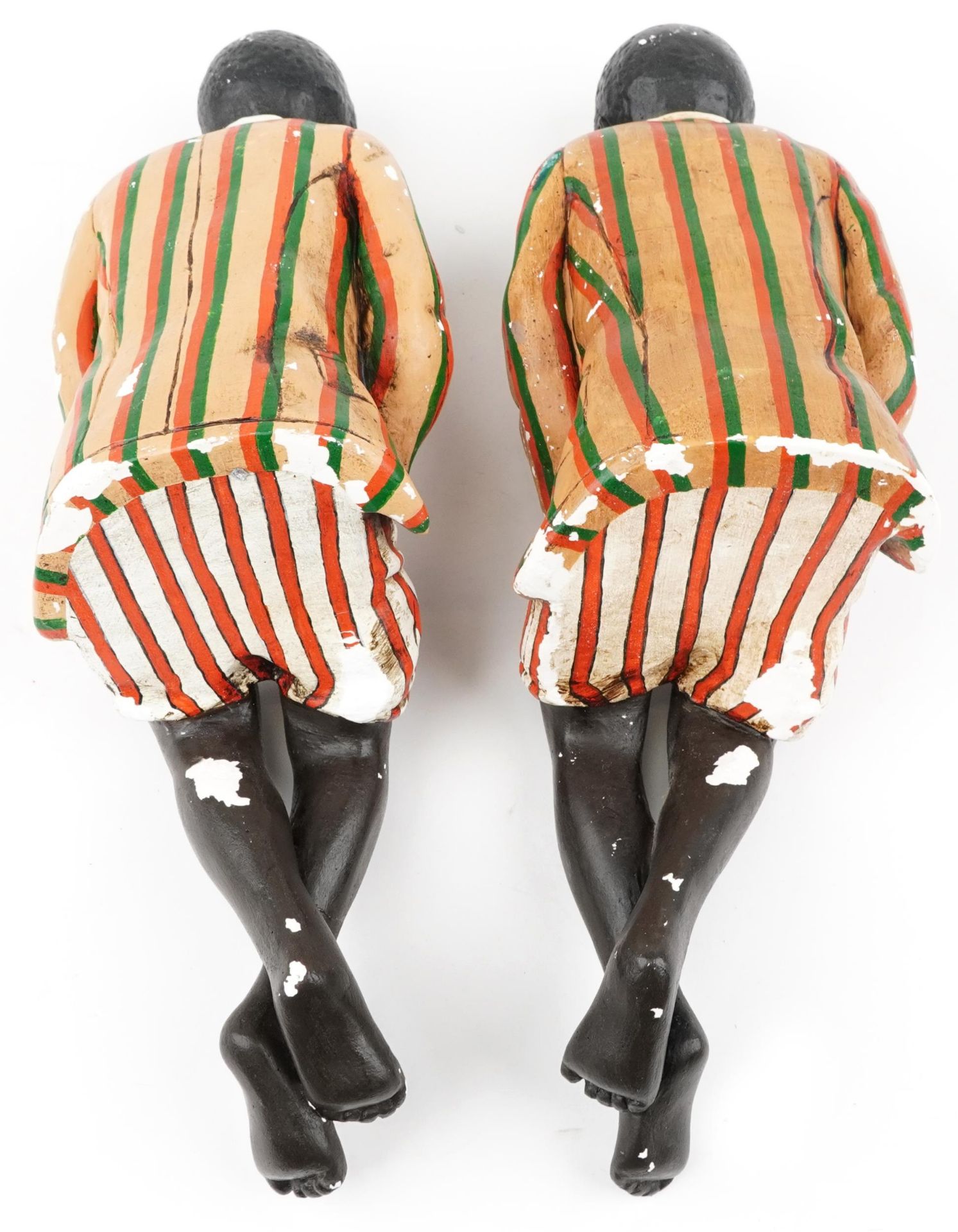 Pair of hand painted plaster bookends in the form of Blackamoors, each 46cm high - Bild 3 aus 3