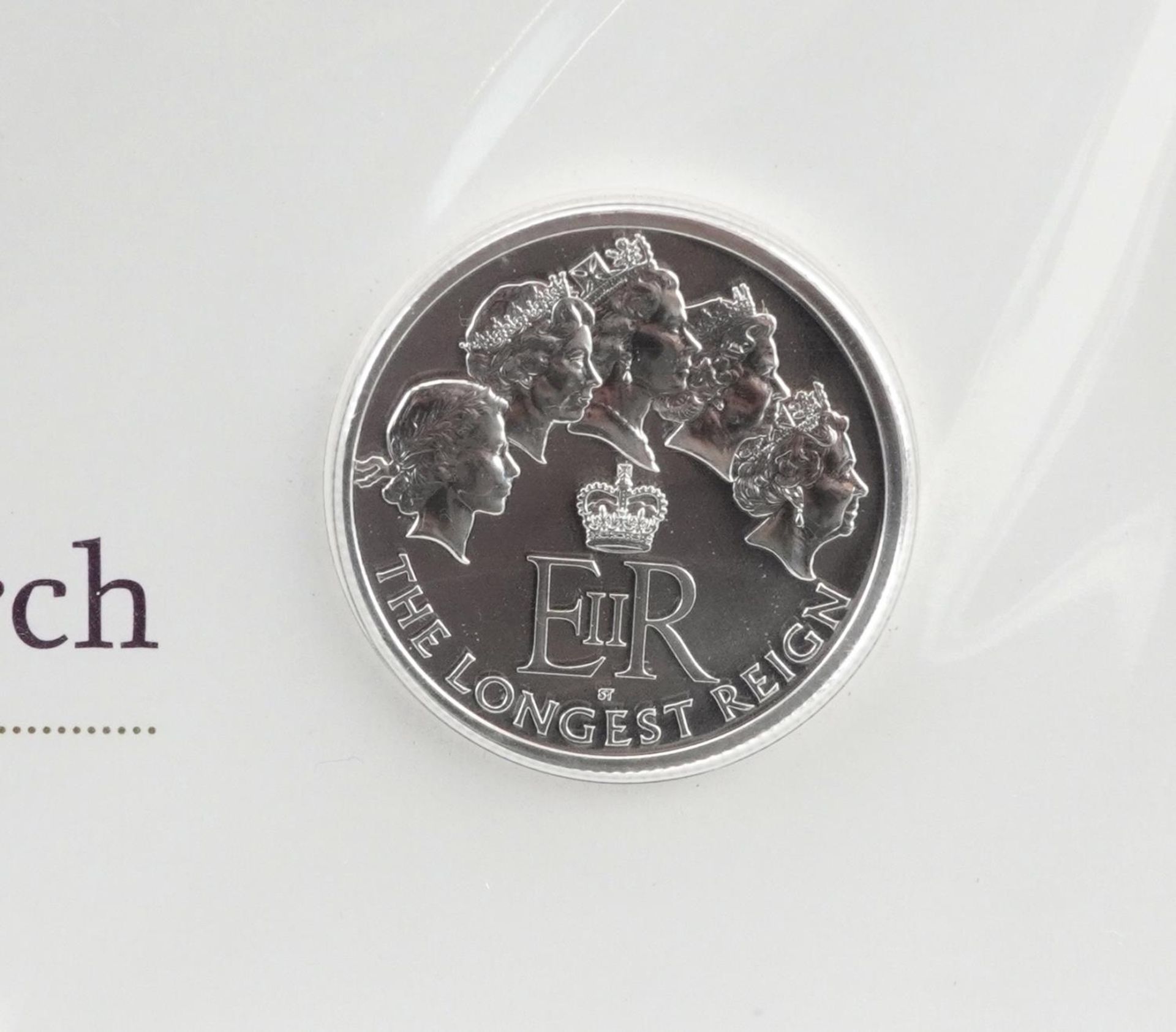 Five Elizabeth II 2015 Longest Reigning Monarch fine silver coins by The Royal Mint - Image 2 of 4