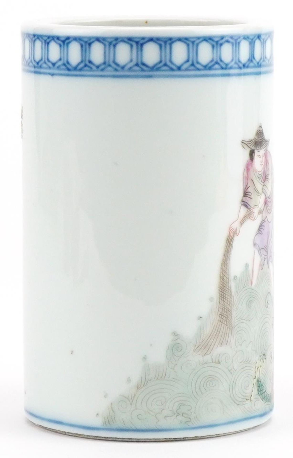 Chinese porcelain cylindrical brush pot hand painted in the famille rose palette with an emperor - Image 4 of 6