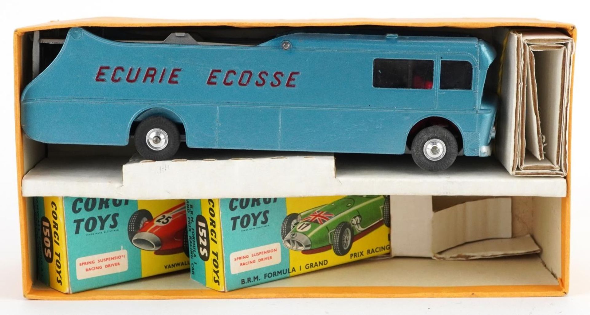 Vintage Corgi Major diecast Ecurie Ecosse racing car transporter with racing cars, gift set no 16 - Image 6 of 6