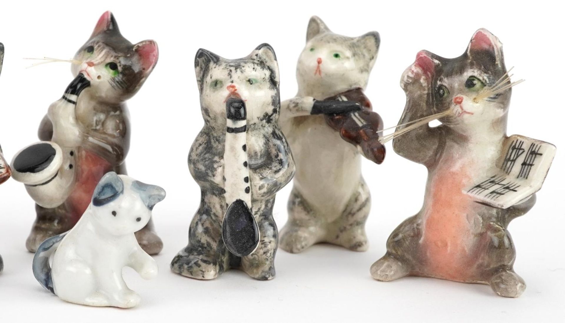 Seven piece Beswick cat band and one other, the largest 6cm high - Bild 3 aus 3