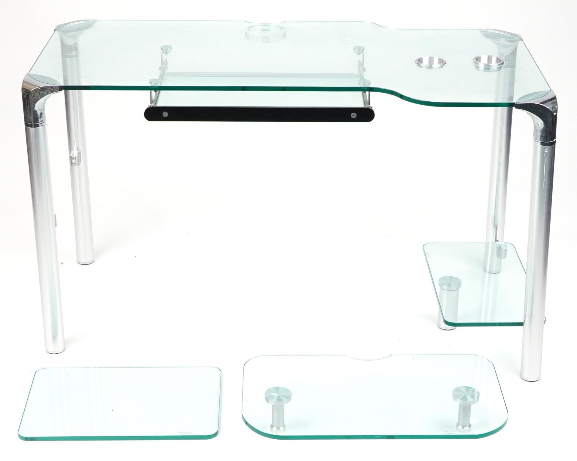 Contemporary glass computer desk with chair, the desk with chrome plated mounts and legs, 71cm H x - Bild 4 aus 9