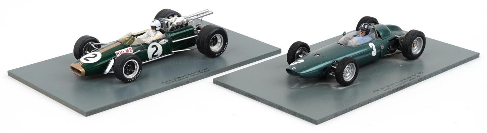 Two Spark 1:18 scale diecast model racing vehicles with boxes and display stands comprising BRM - Bild 2 aus 3