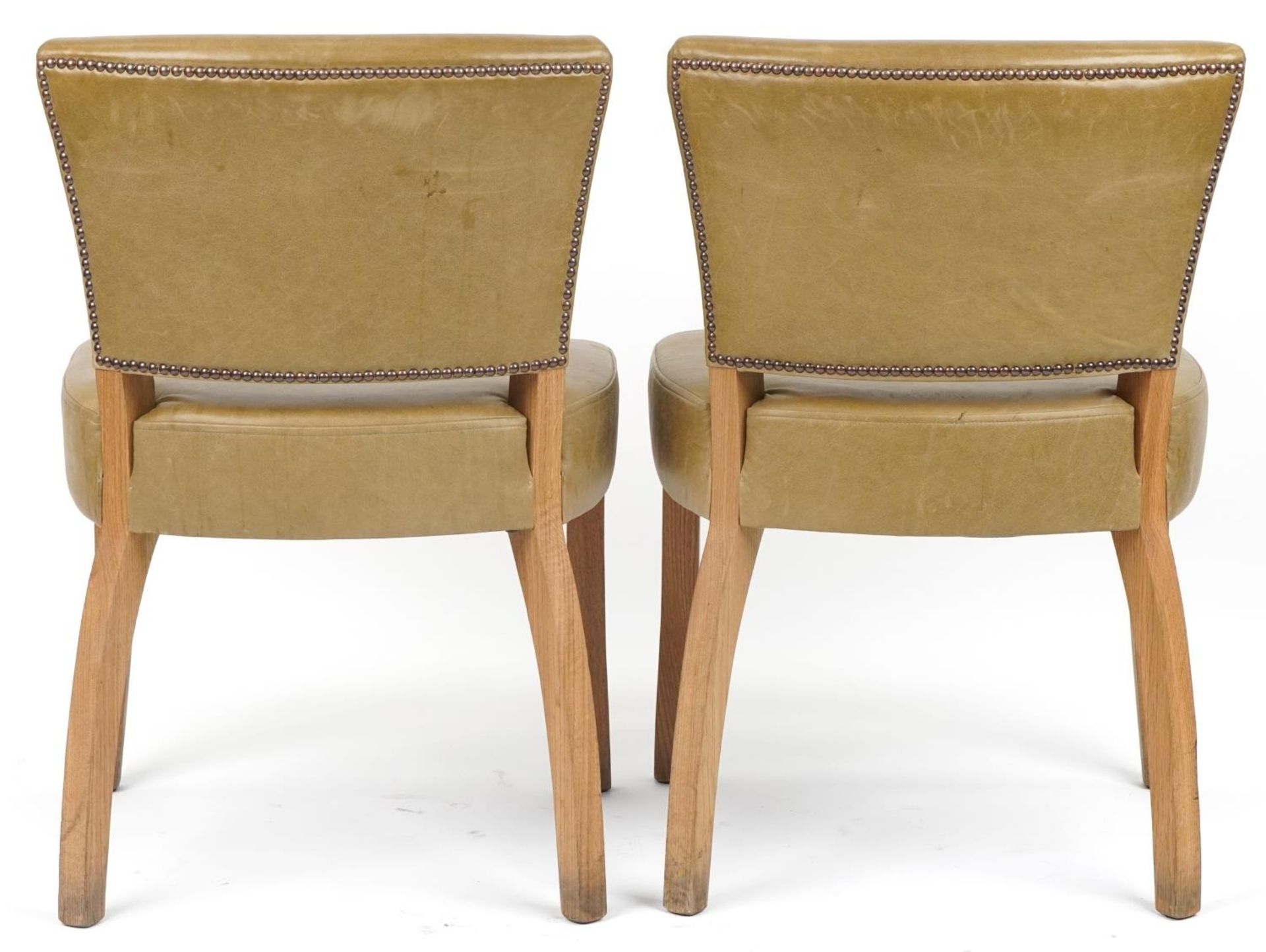 Wych Wood Design, pair of contemporary light oak chairs with green leather upholstery, 87cm high - Bild 4 aus 4