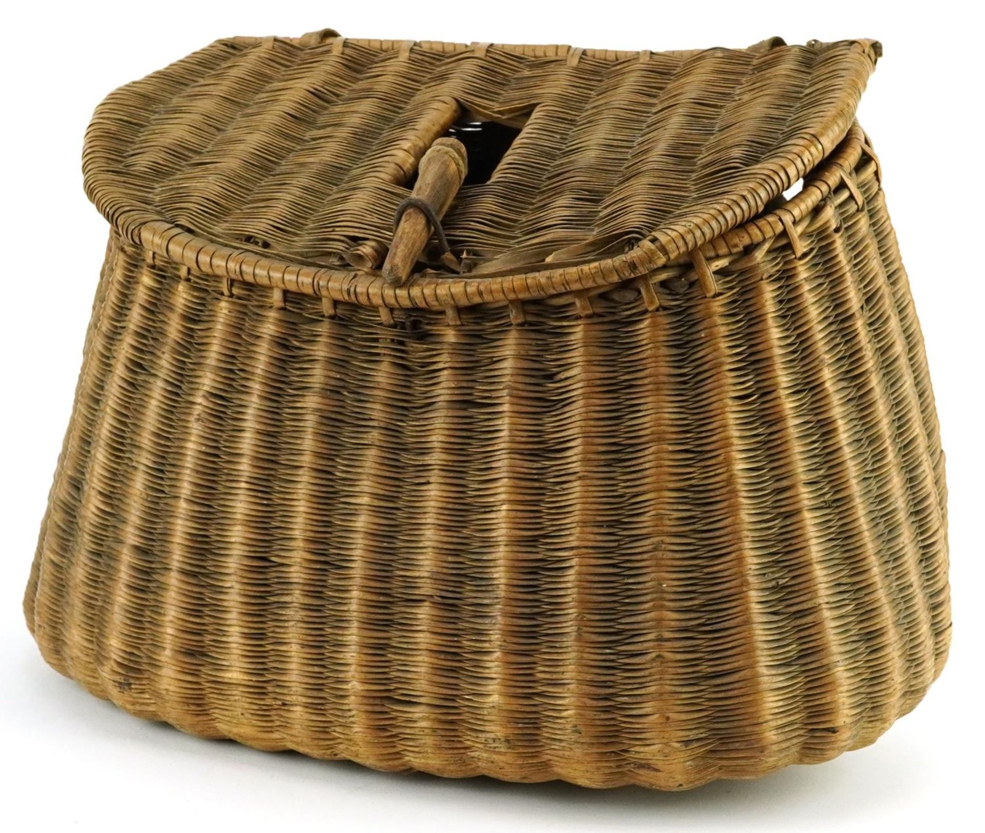 Early 20th century sporting interest angler's fishing basket, 31cm wide