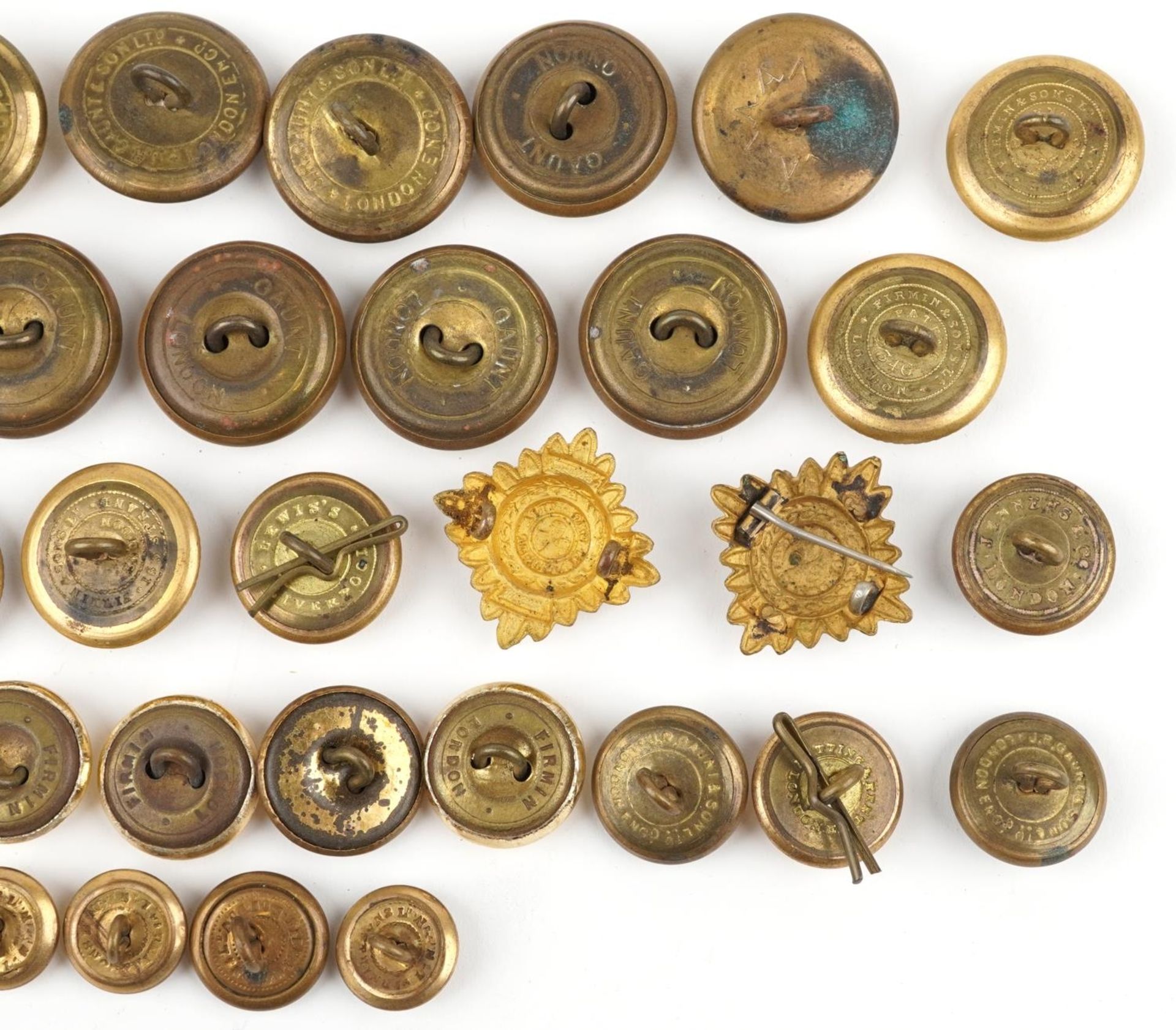 Collection of Victorian and later British and naval interest buttons including Royal Army Service - Image 6 of 6
