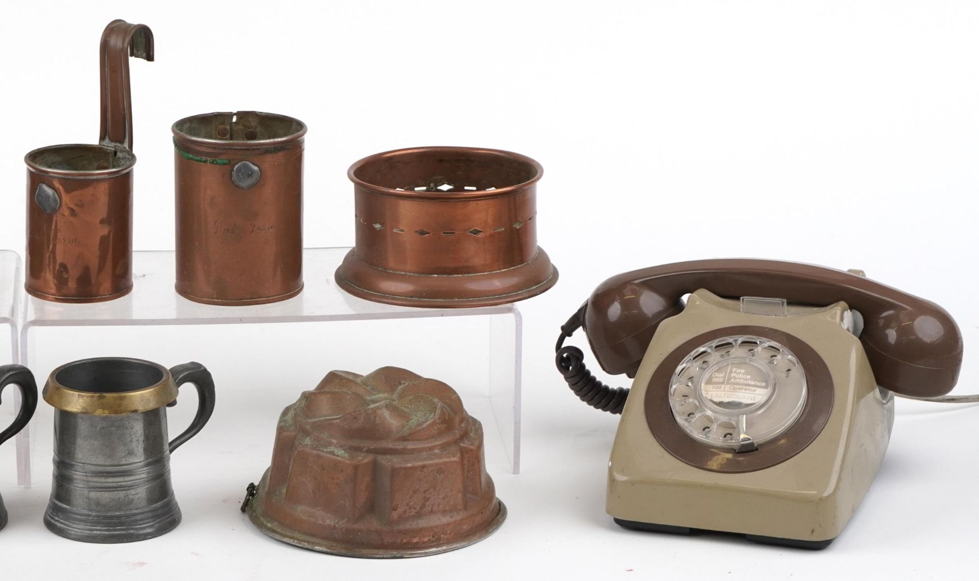 19th century and later metalware together with a vintage dial telephone, the metalware including two - Bild 3 aus 3