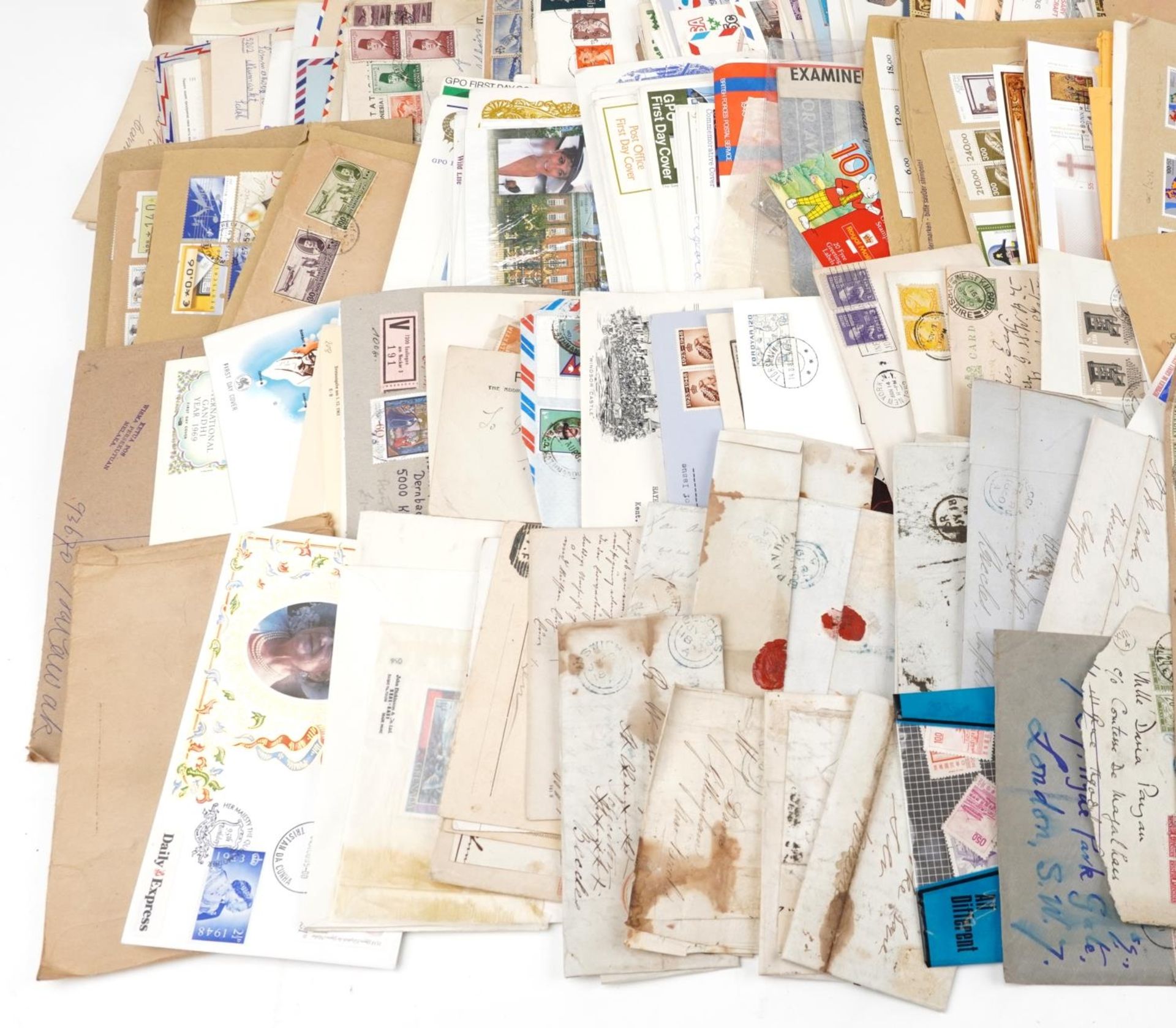 Extensive collection of British and world stamps, covers and postal history, some arranged on sheets - Image 4 of 9