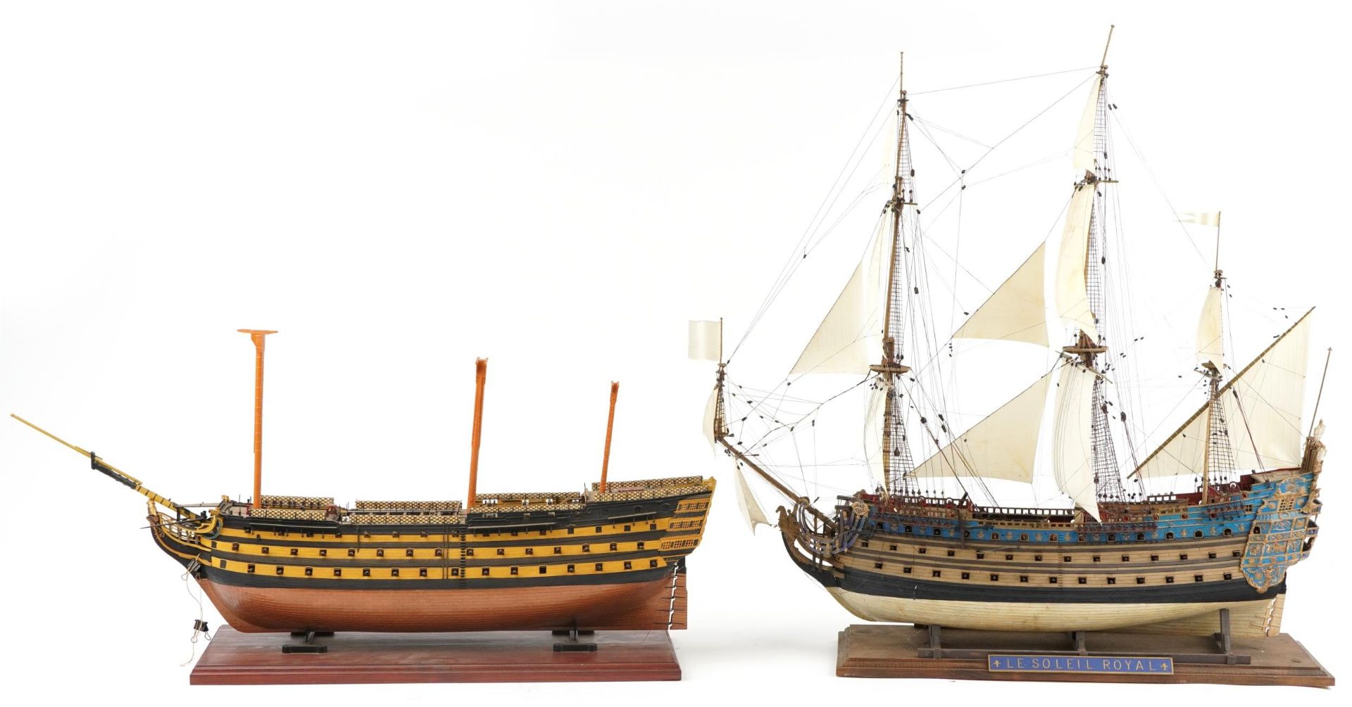 Two Heller model boats with boxes comprising HMS Victory and Le Soleil Royal - Bild 4 aus 5