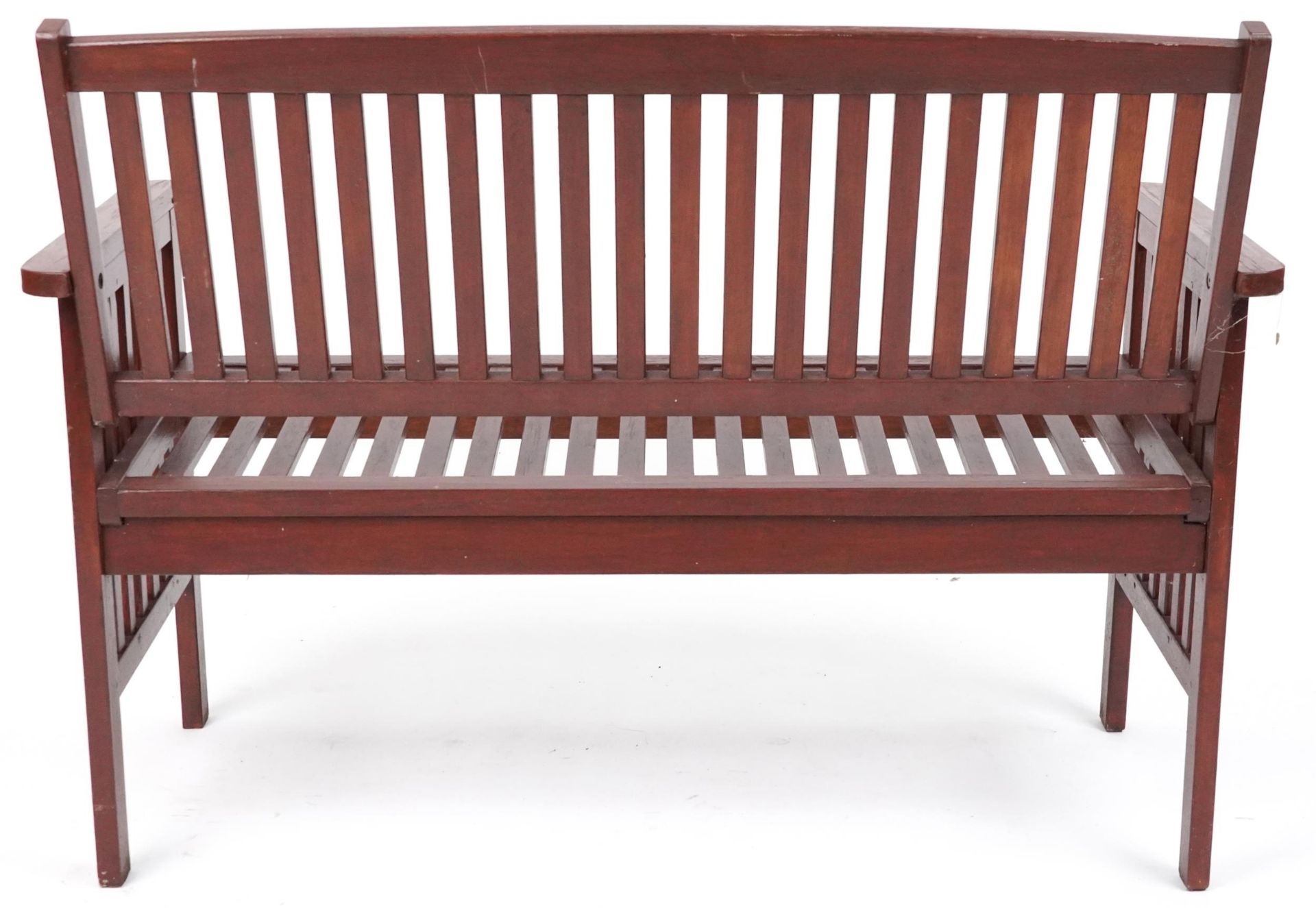 Stained teak slatted garden bench, 89cm H x 118.5cm W x 58cm D - Image 4 of 5