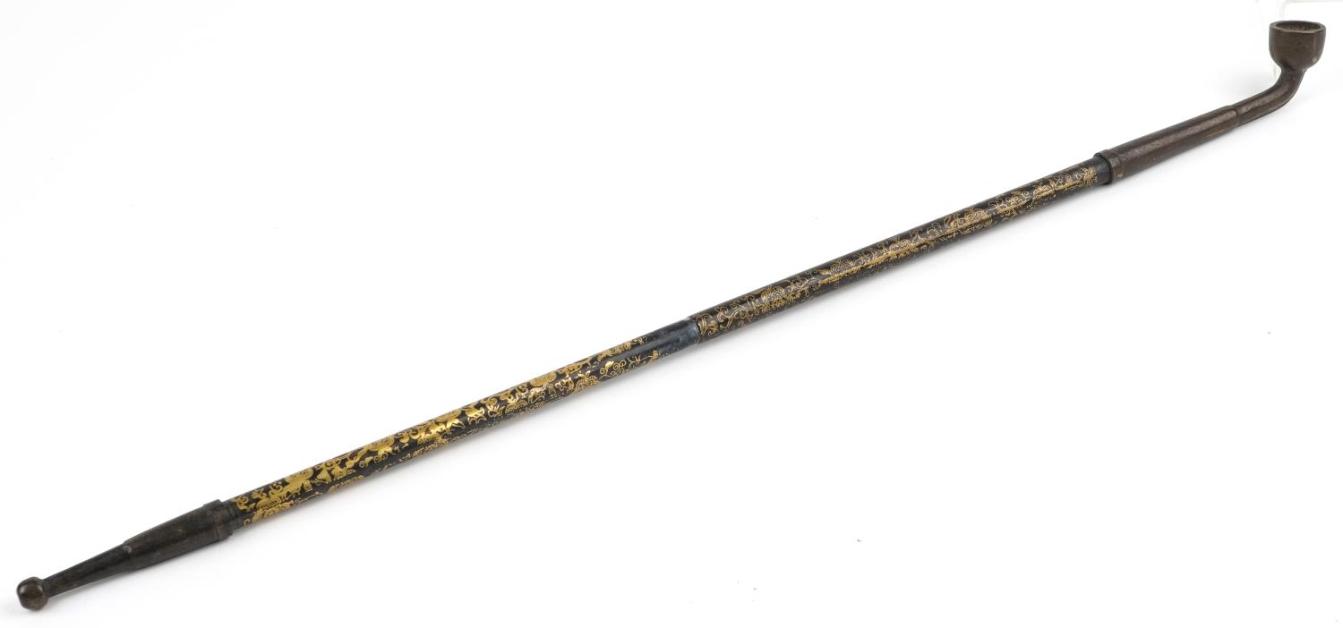 Chinese patinated bronze and metal opium pipe with foliate decoration, 48cm in length - Image 2 of 4