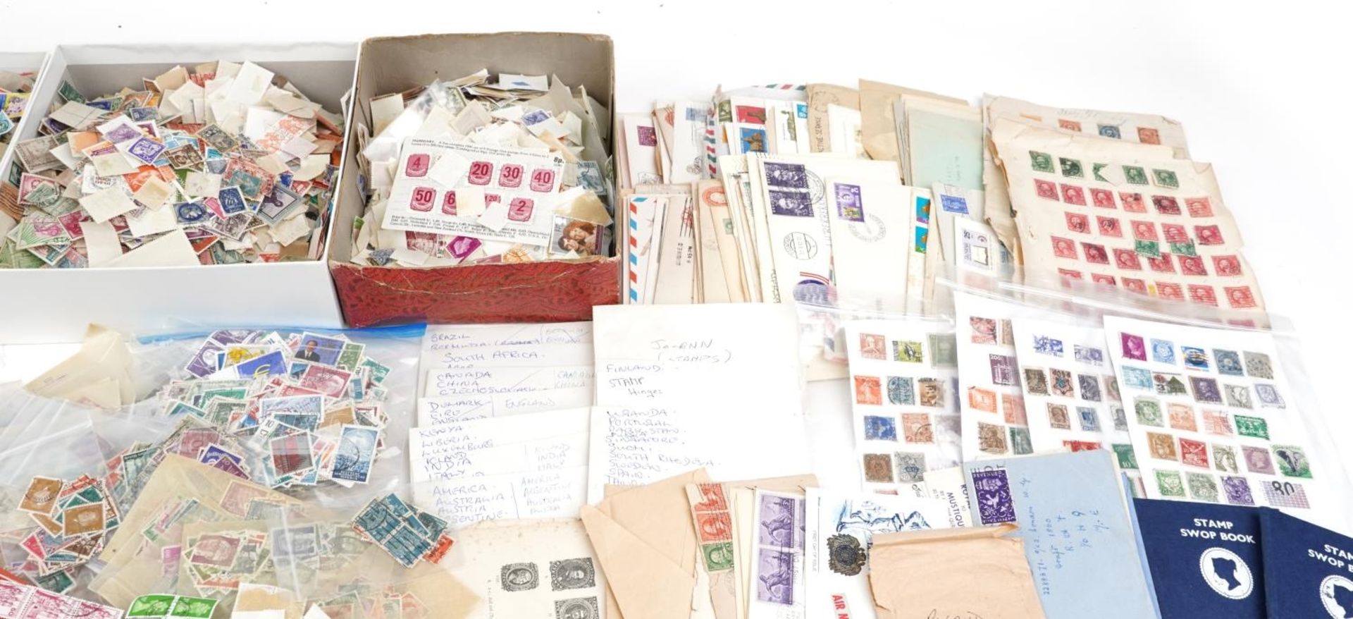 Extensive collection of antique and later British and world loose stamps - Bild 3 aus 6