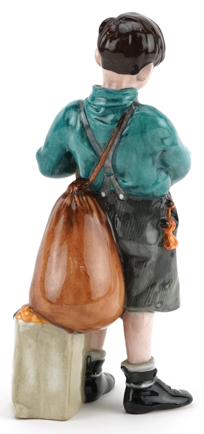 Royal Doulton Welcome Home figure HN3299, limited edition 1220/9500, 22cm high - Image 2 of 3