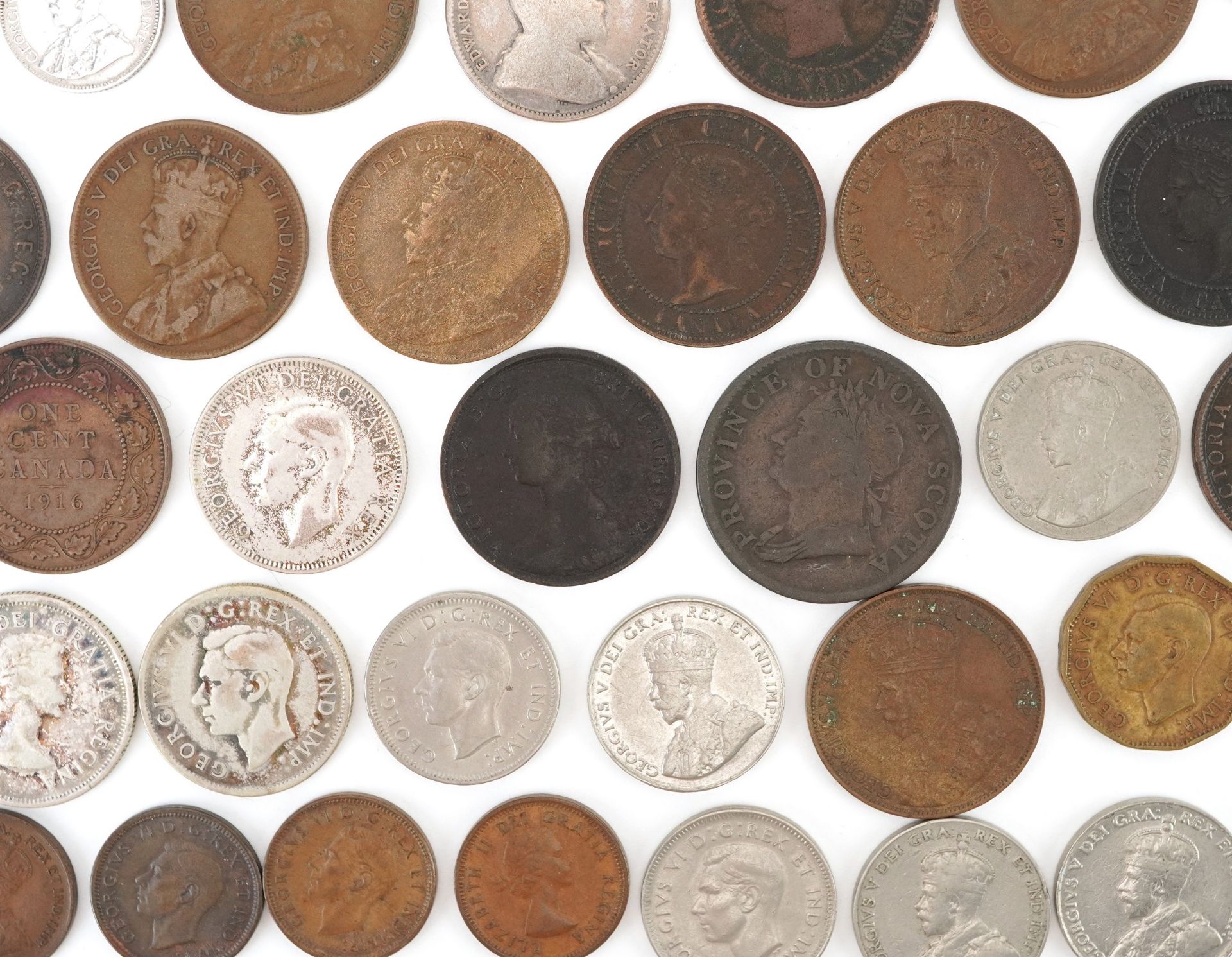Early 19th century and later Canadian coinage and tokens including Nova Scotia one penny tokens, - Image 16 of 20