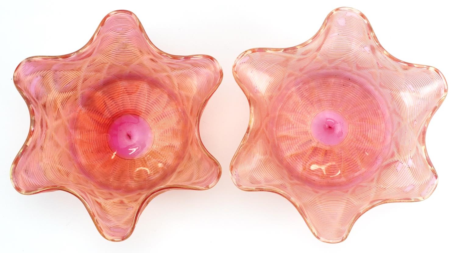 Pair of Art Nouveau iridescent peach glass finger bowls, each 14cm in diameter - Image 3 of 4
