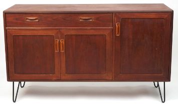 G Plan, Mid century Fresco teak sideboard on hairpin legs fitted with a door and an arrangement of