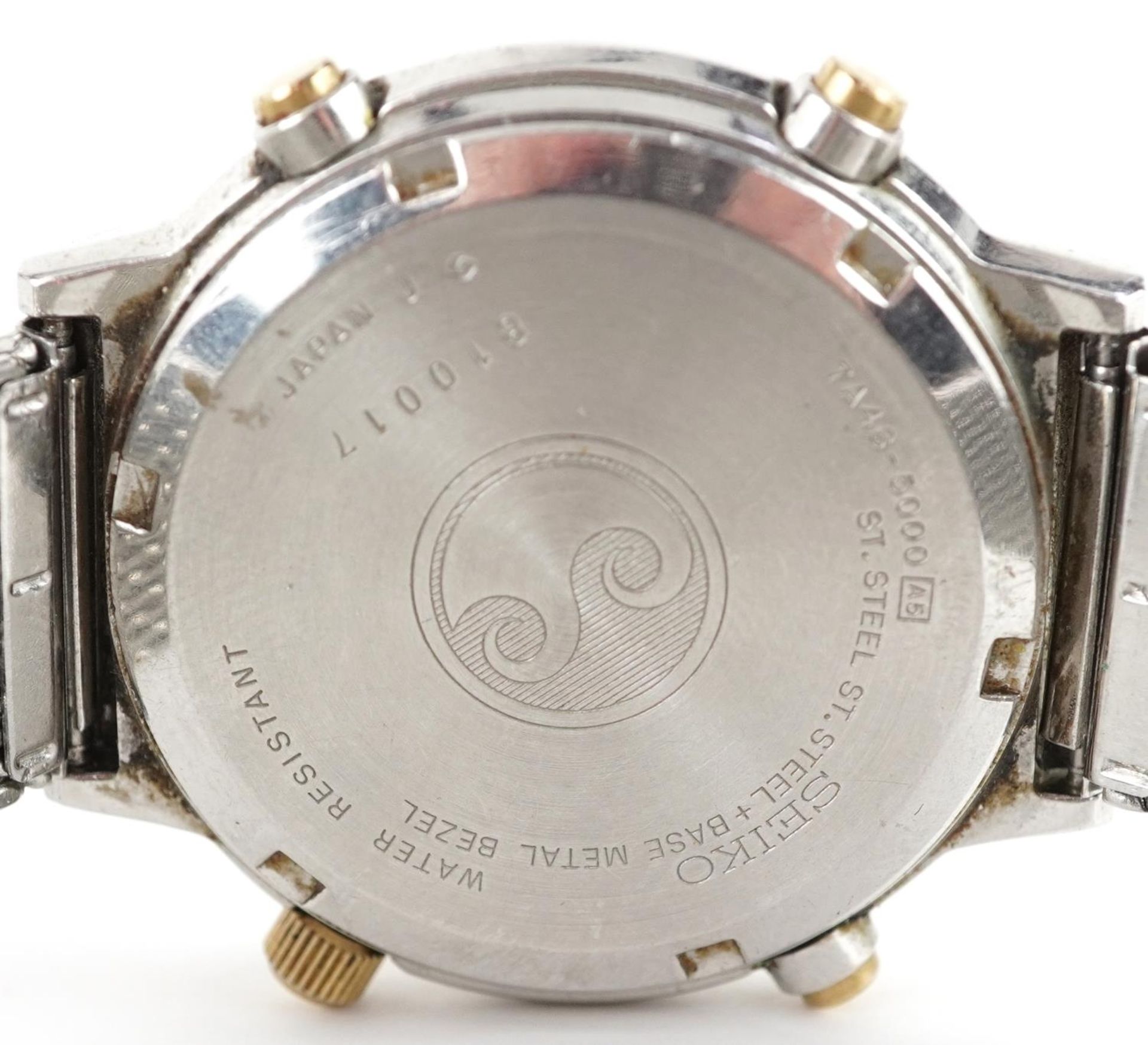 Seiko, two gentlemen's chronograph quartz wristwatches including Sports 100, the largest 43mm in - Bild 5 aus 5