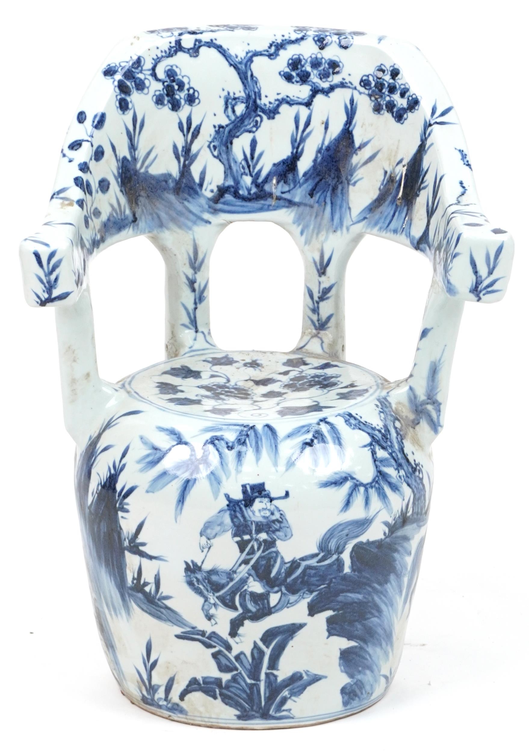 Chinese blue and white porcelain garden seat hand painted with flowers, 65cm high - Image 2 of 7