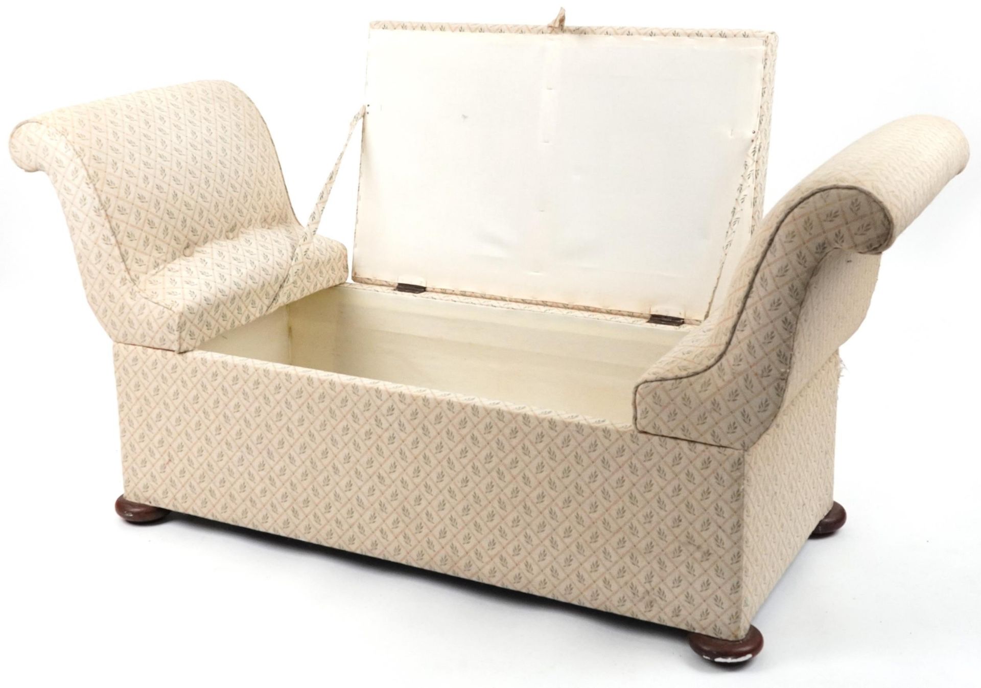 Contemporary daybed with lift up cushioned seat having beige and green floral upholstery, 74cm H x - Bild 3 aus 5