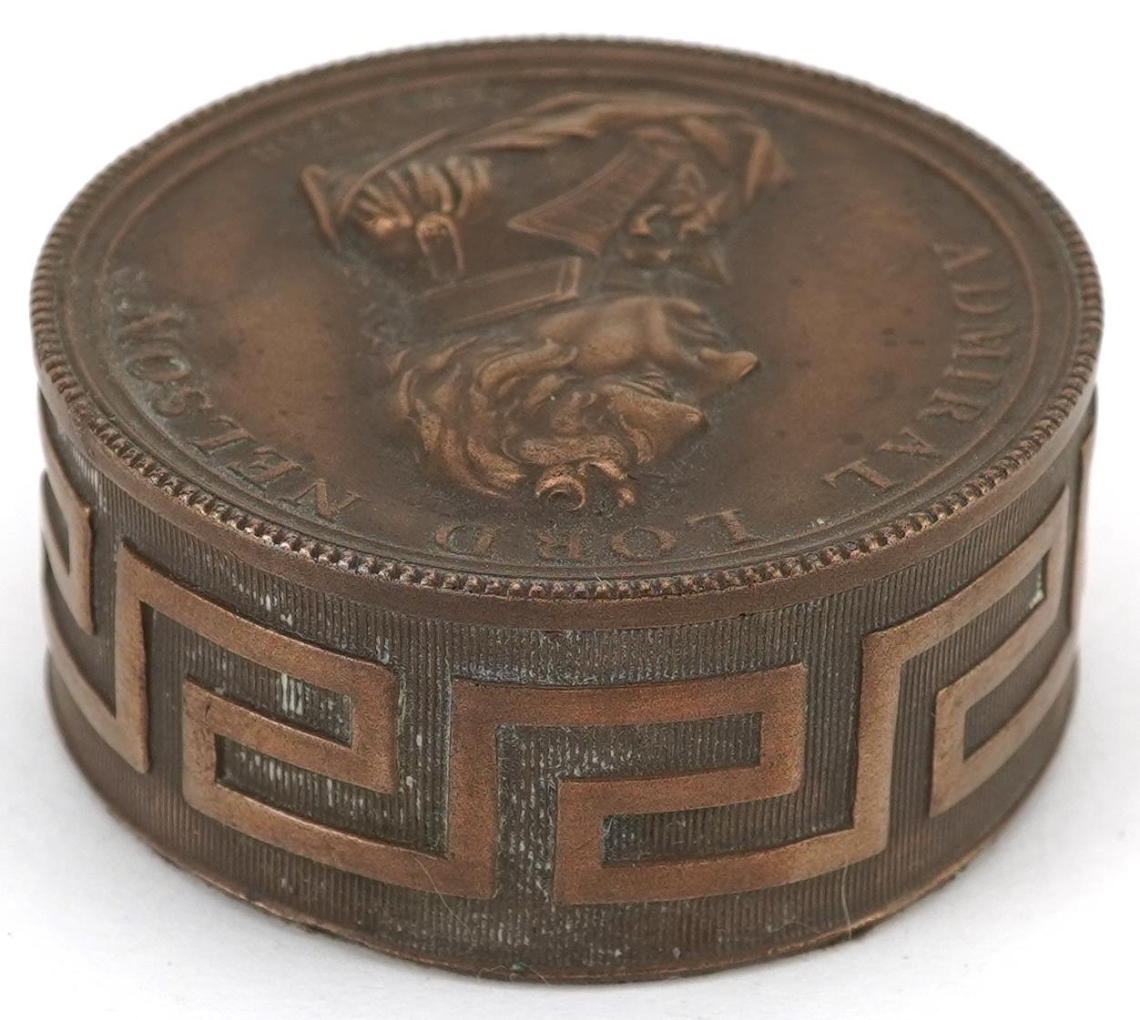 Naval interest 18th century style bronzed paperweight commemorating Admiral Lord Nelson, 5.5cm in - Image 3 of 4