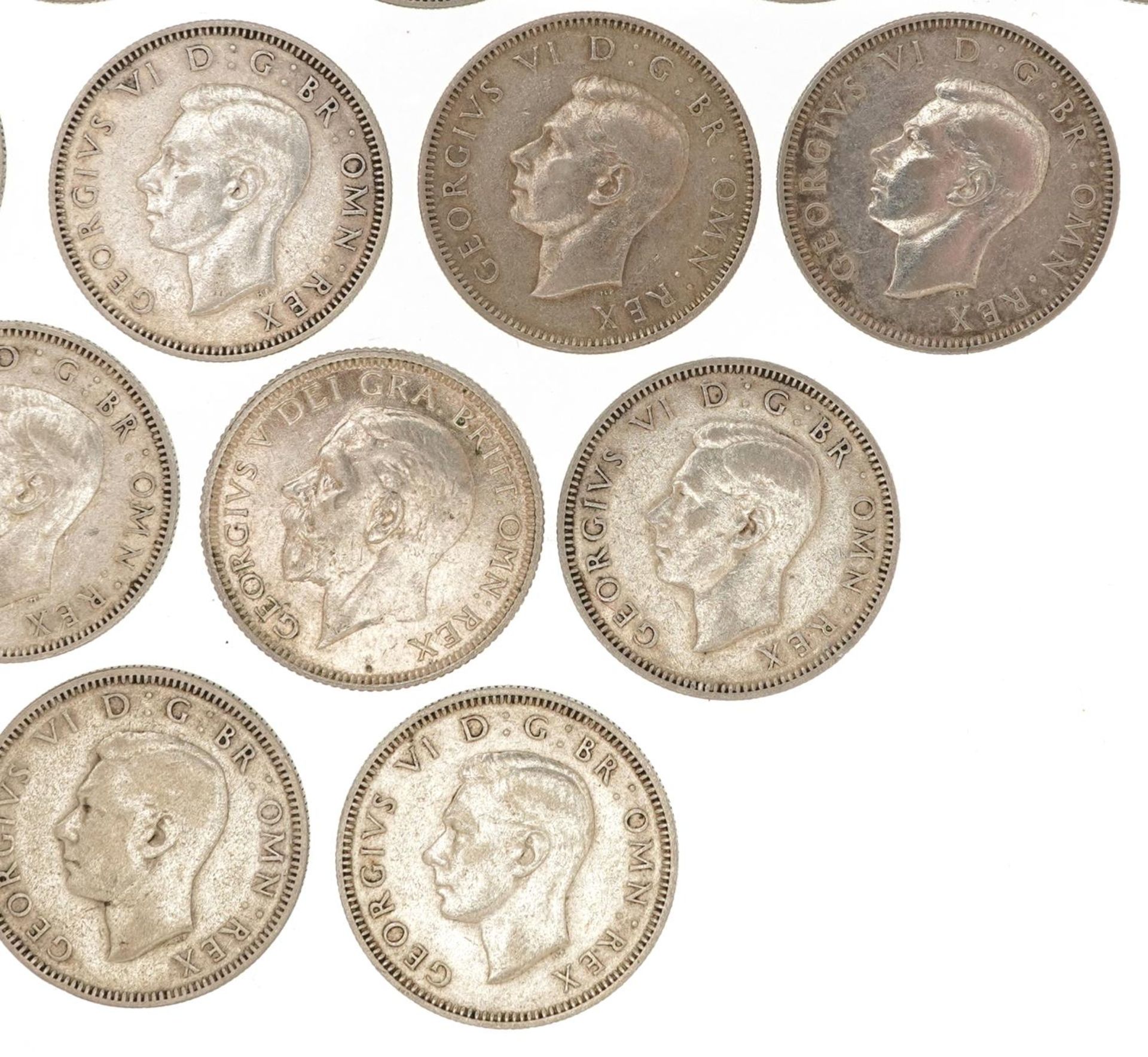 Thirty eight George V and George VI shillings, various dates - Bild 10 aus 10