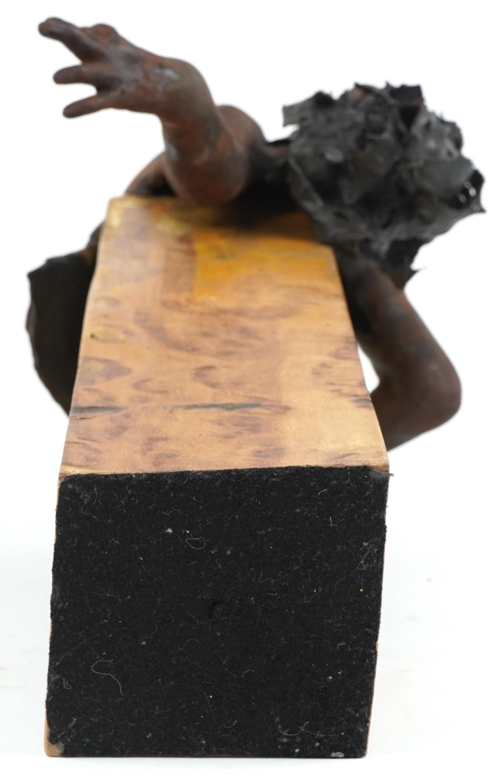 Neil Wilkinson, contemporary Brutalist iron resin and fibreglass sculpture of a nude female with - Image 4 of 4