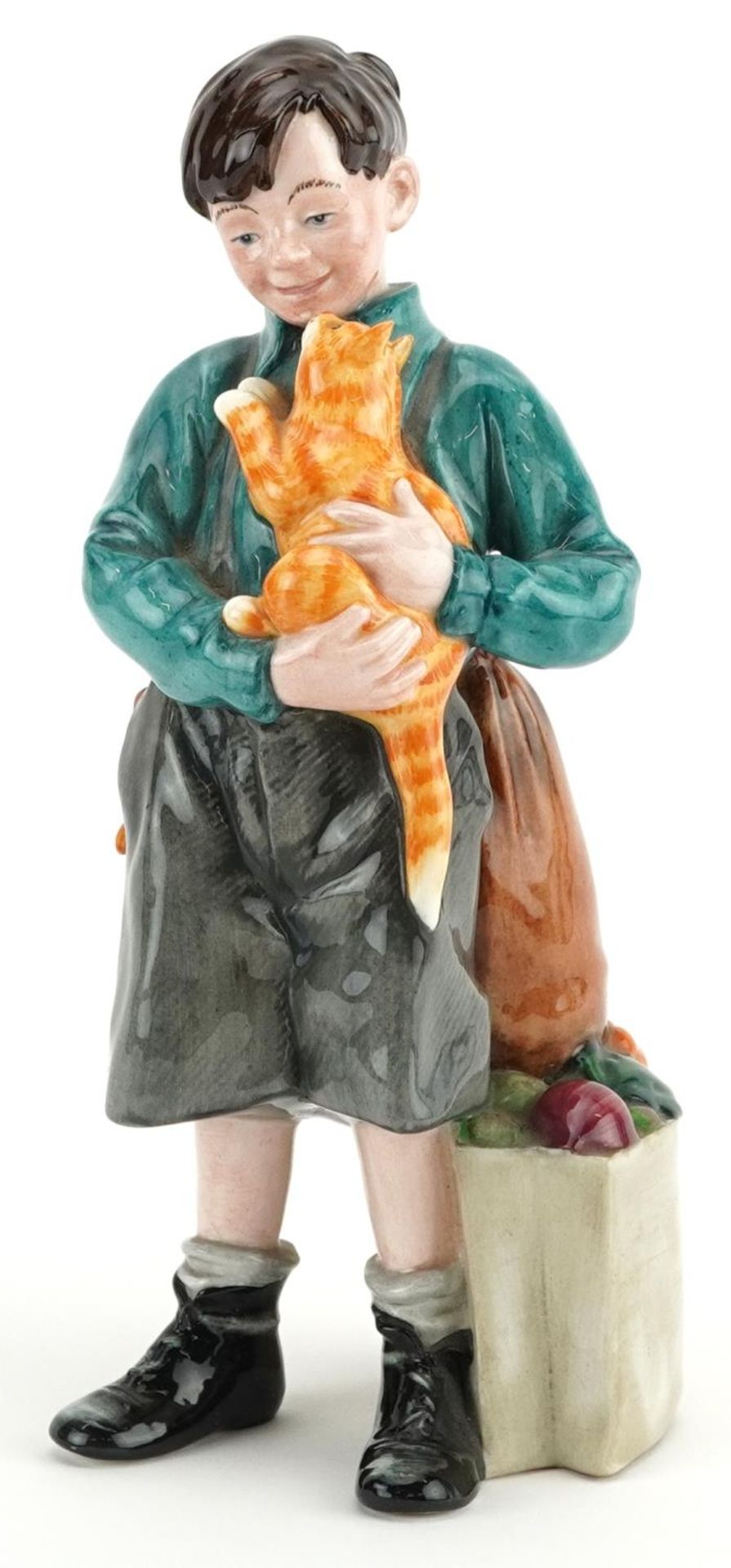 Royal Doulton Welcome Home figure HN3299, limited edition 1220/9500, 22cm high